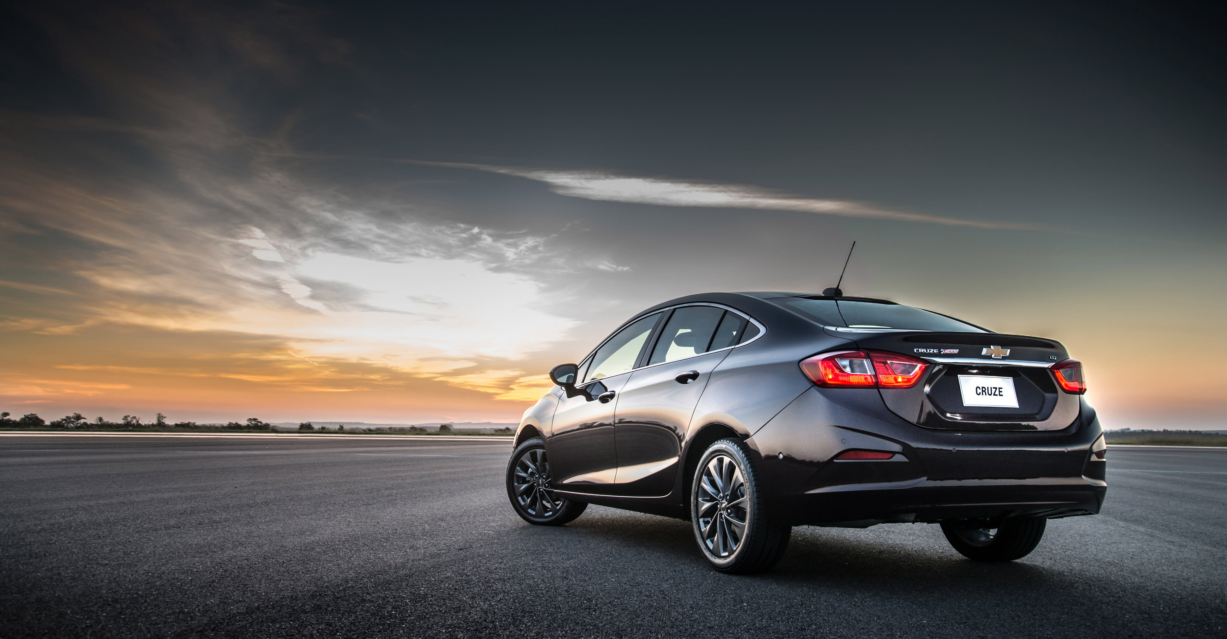 new, mode of transportation, wheel, land Vehicle, cruze, cloud - sky, beauty in nature, luxury, street, transportation, no People, motion, dusk, mode of Transport, HD Wallpaper