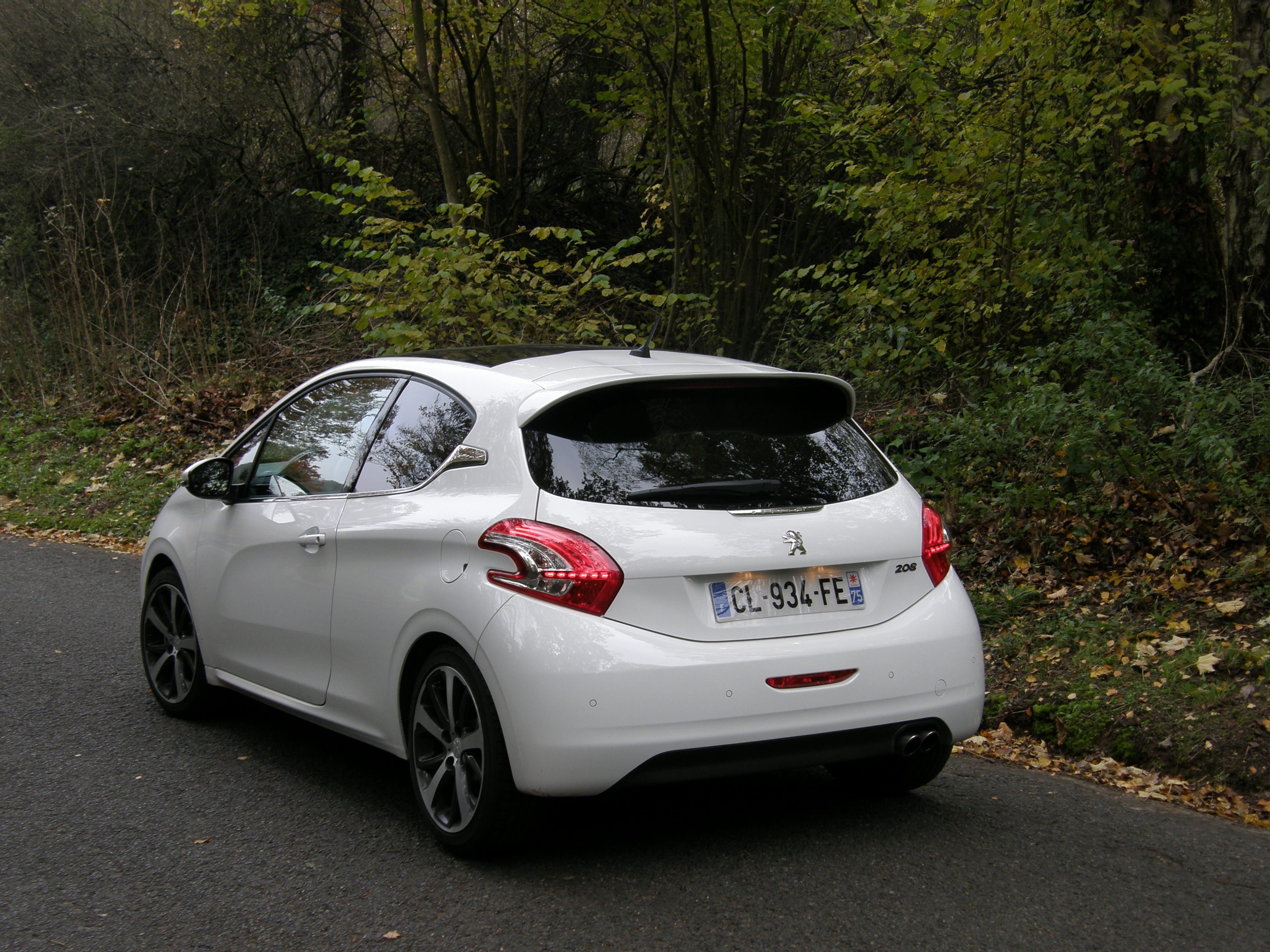peugeot 208 thp 155, 2K, HD Wallpaper