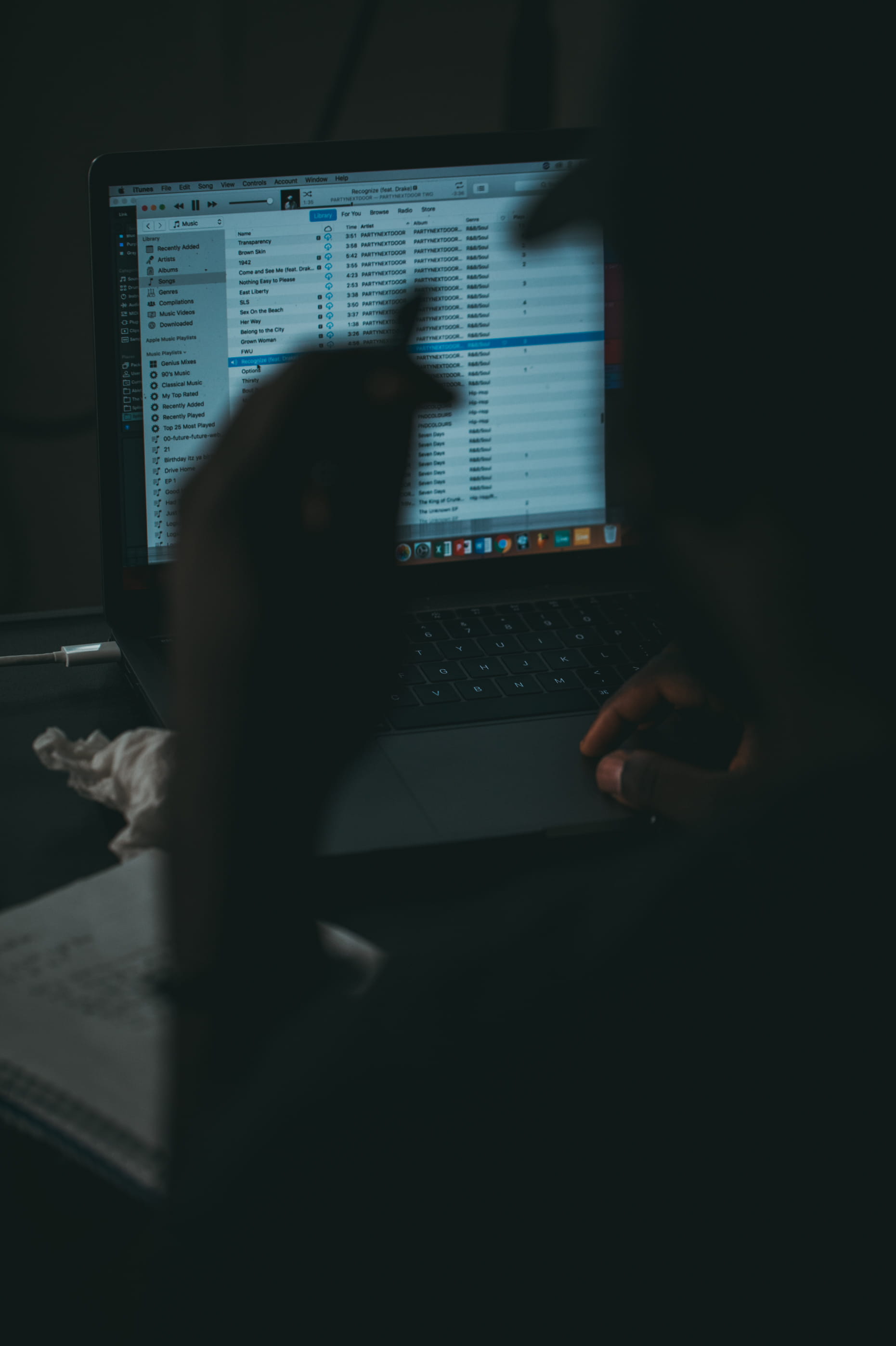 lifestyles, silhouette, real people, technology, macbook, rear view, selective focus, facing, 2K, women, photography, display, human hand, human body part, Phone HD Wallpaper