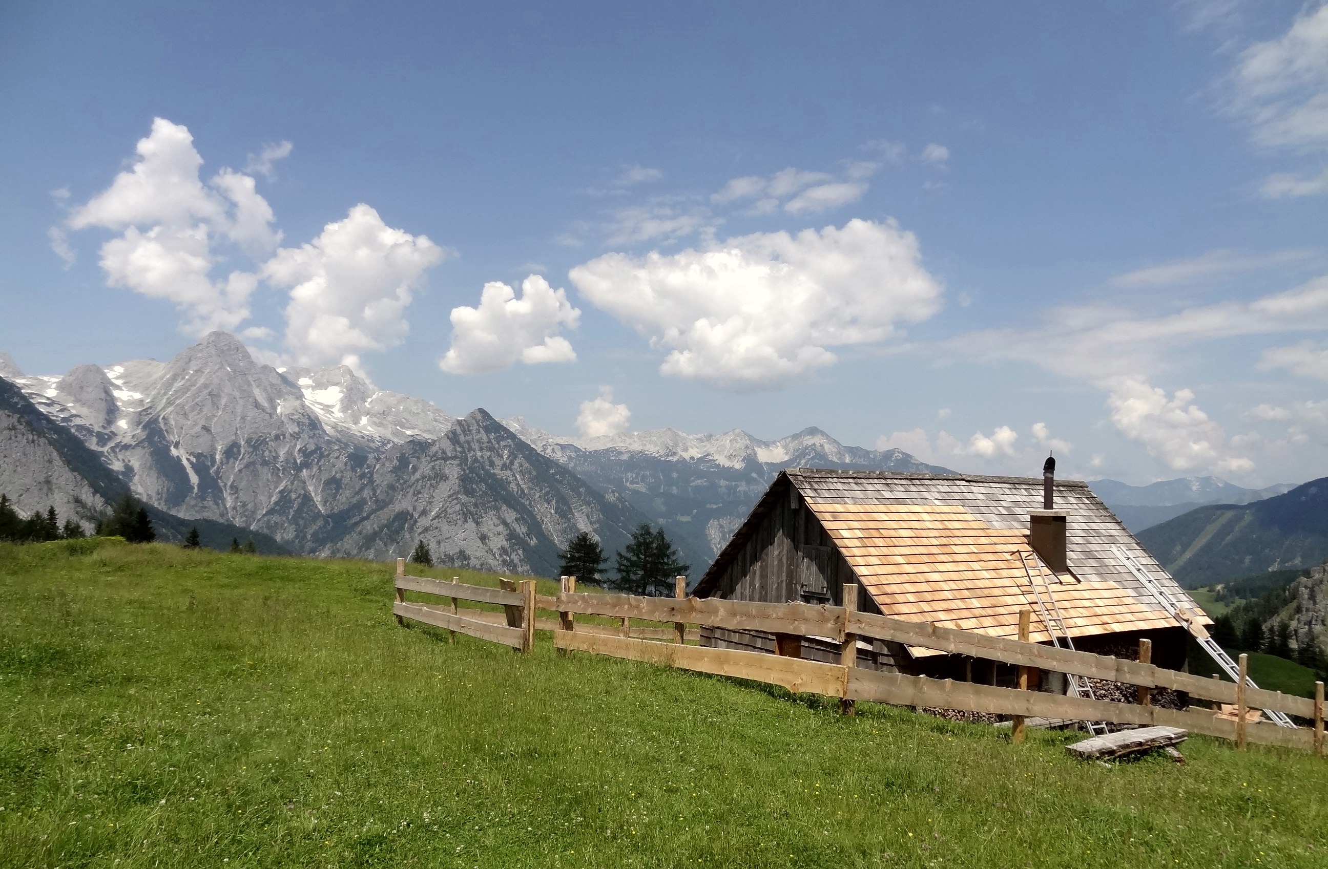 building, green color, built structure, mountain, meadow, summer, hiking, grass, panorama, architecture, travel, land, nature, hut, field, european Alps, HD Wallpaper