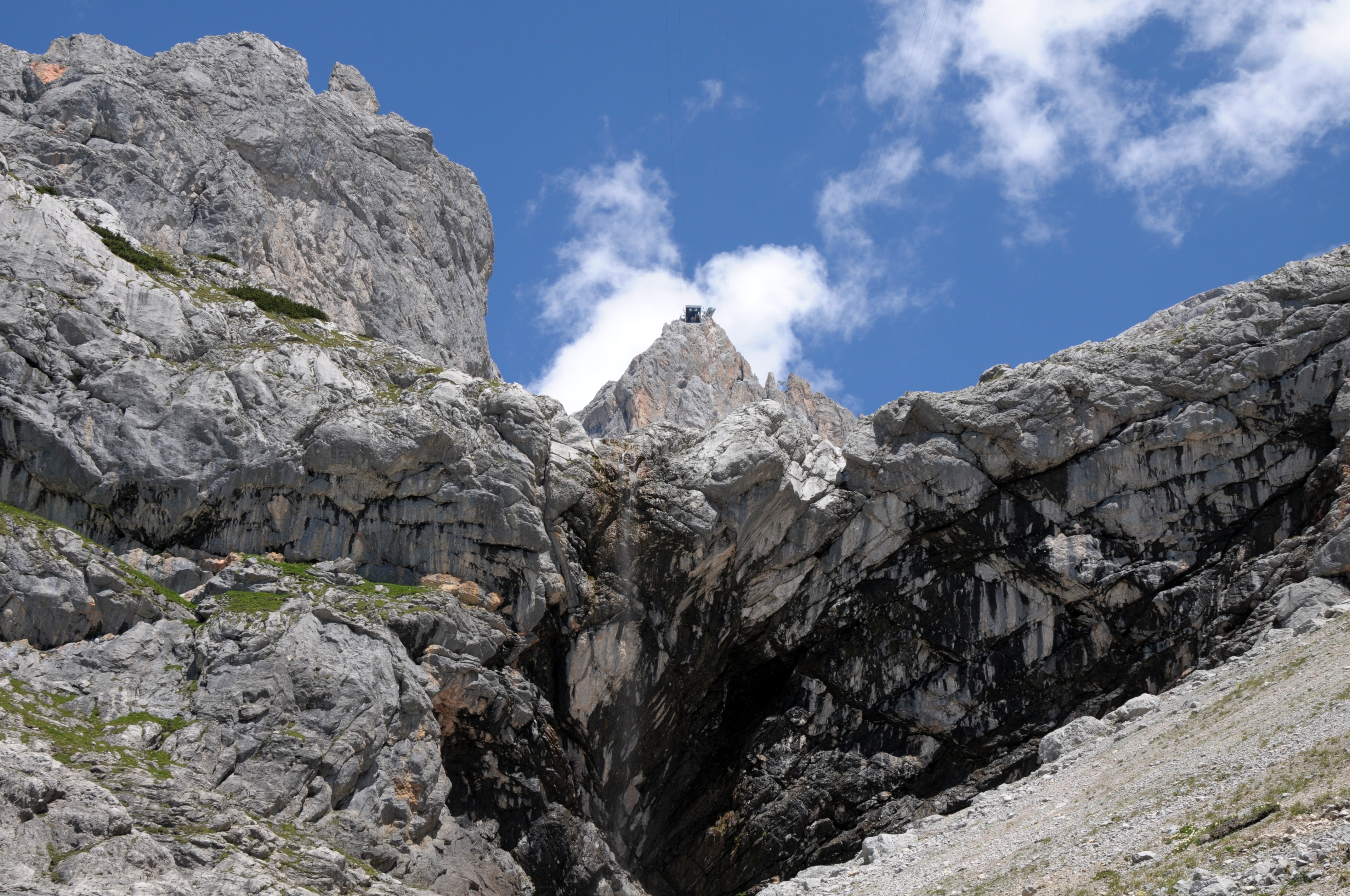 mountaineering, cable car, nature, mountains, mountain, eroded, high, snow, impressive, mountain range, hike, sky, landscape, formation, no people, non-urban scene, HD Wallpaper