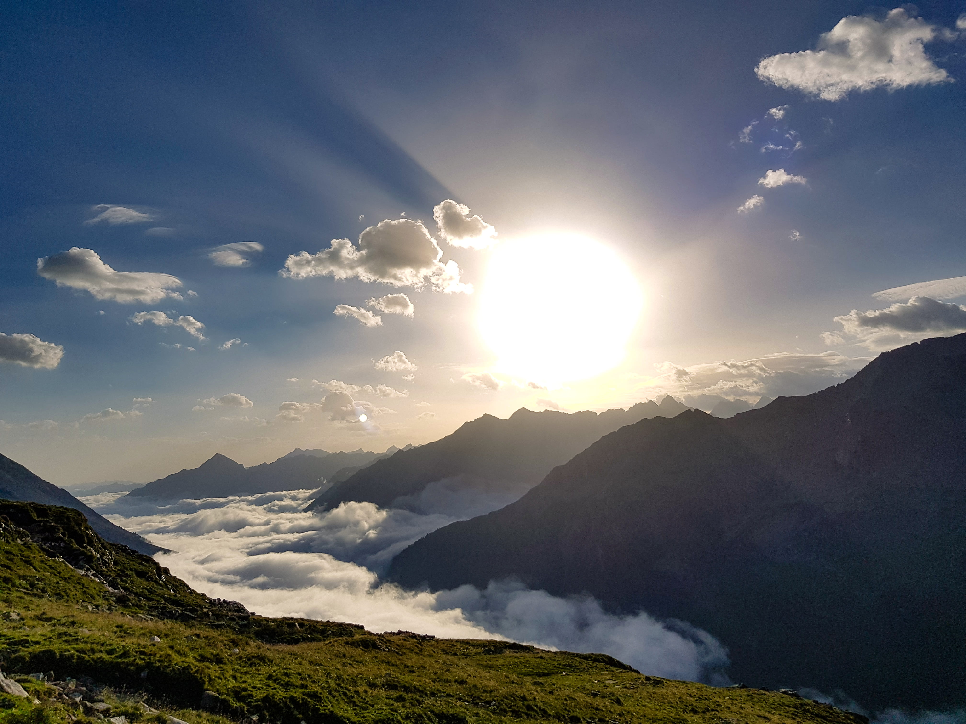 sunbeam, outdoors, scenics - nature, green, germany, tranquil scene, dornauberg, solar flare, lens flare, mountain range, bright, idyllic, europe, no people, HD Wallpaper