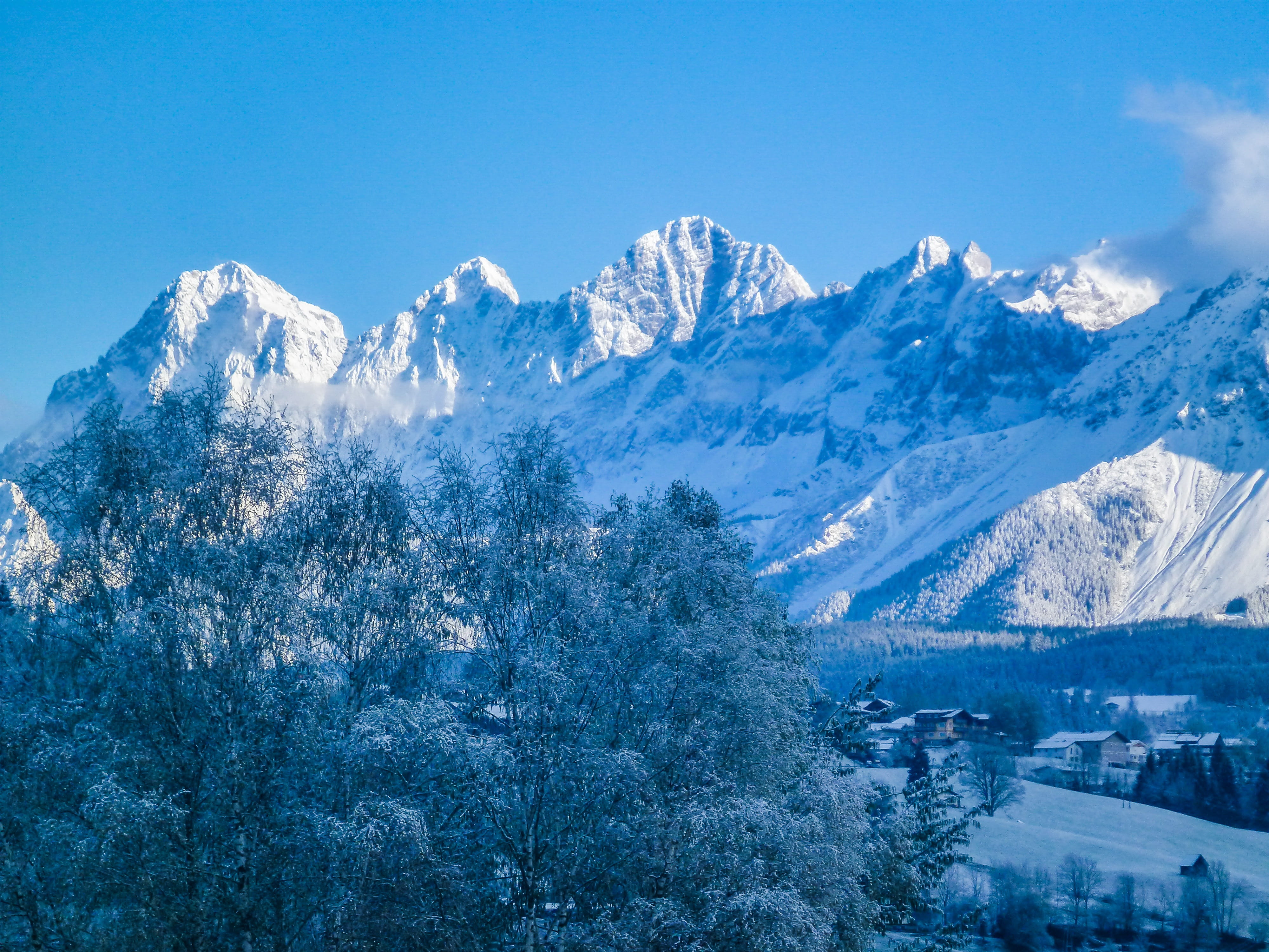 outdoors, alpenblick, snow, nature, mountain range, scenics - nature, austria, Alpine, mountain peak, land, blue, 4K, tranquility, plant, pine tree, tree, HD Wallpaper