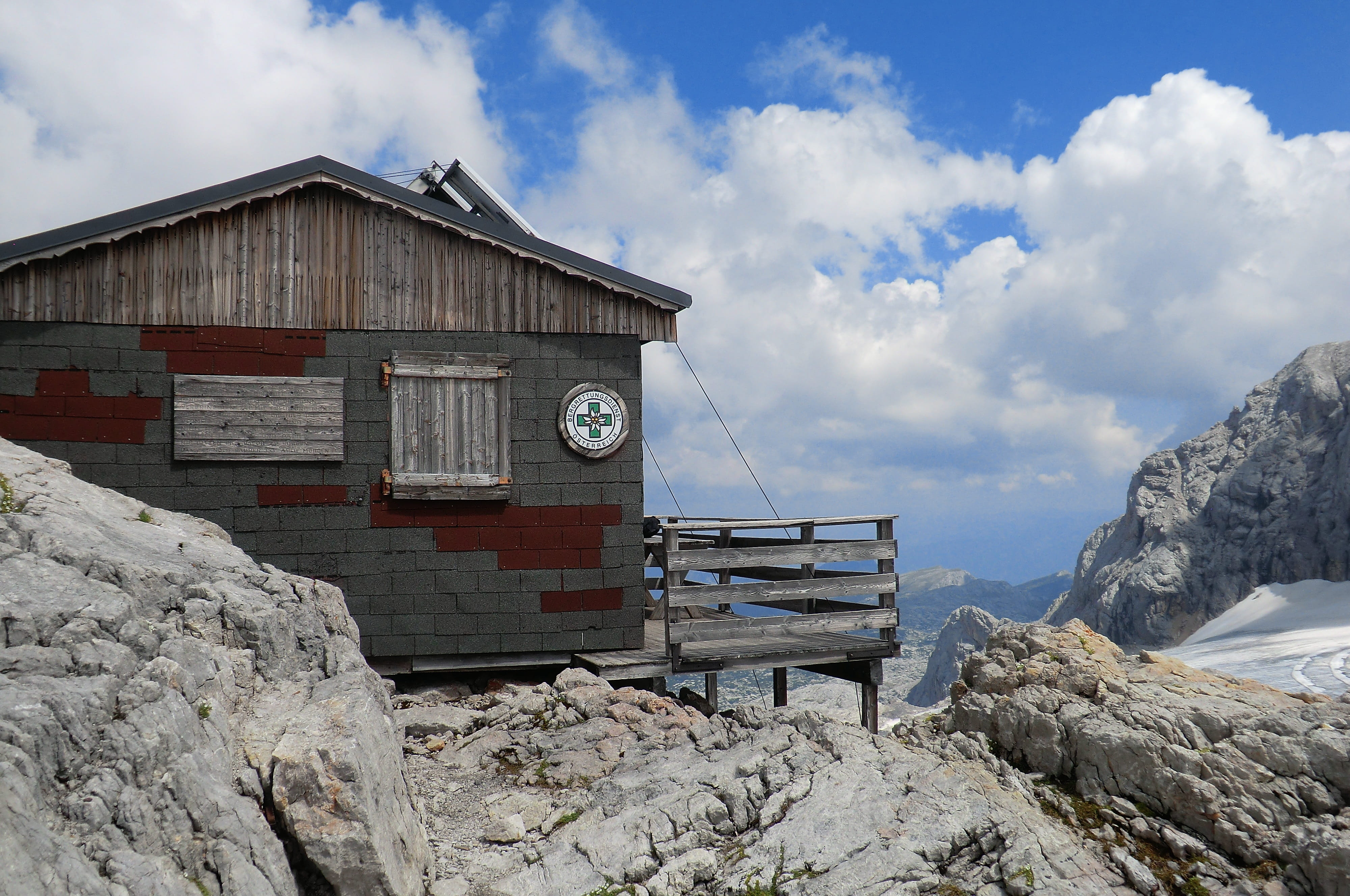 day, rescue, cloud - sky, dachstein, building, mountain, 4K, cottage, rock, rock - object, alpine, no people, alps, outdoors, mode of transportation, built structure, HD Wallpaper