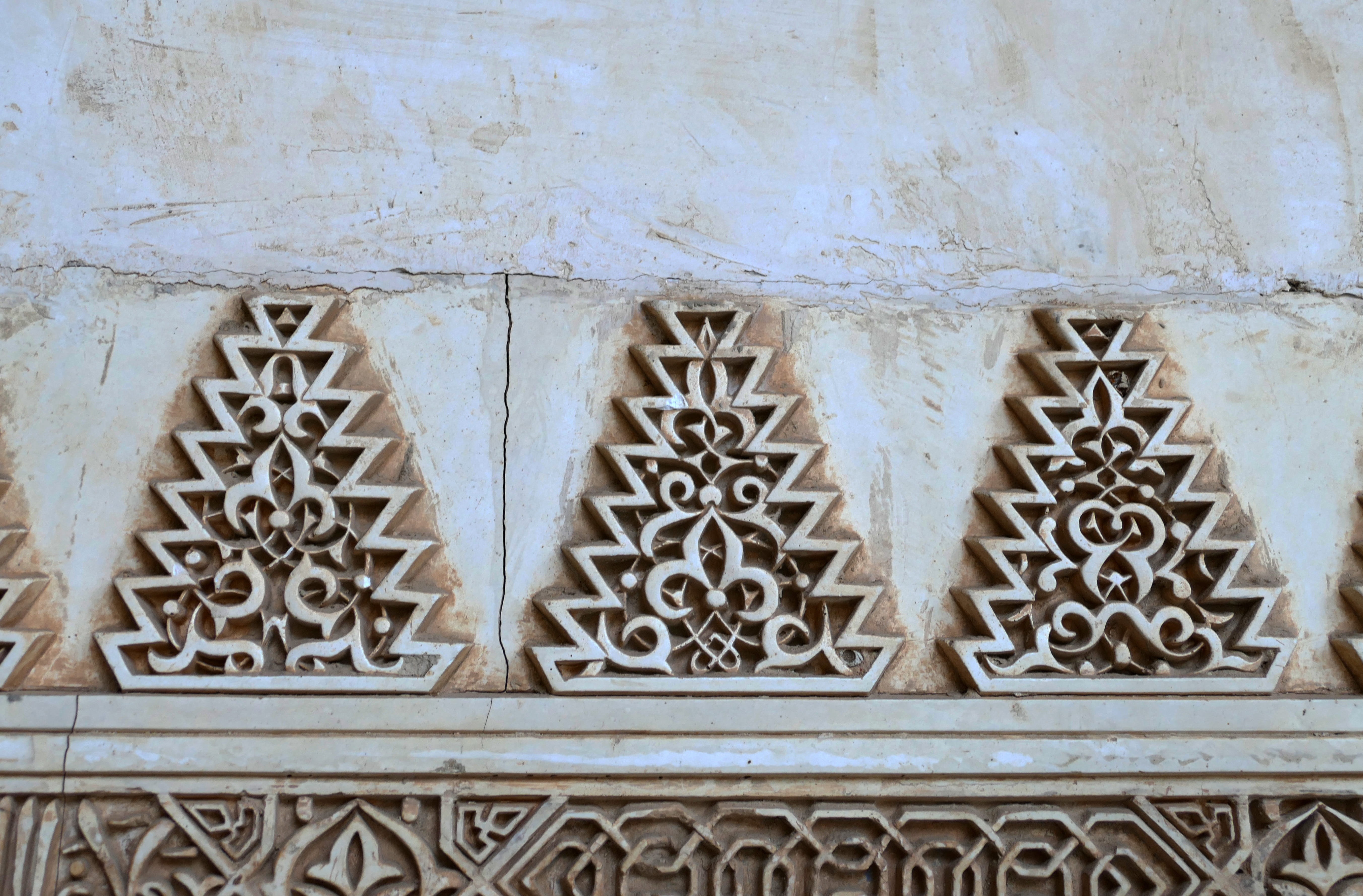 palace, no people, motive, low angle view, building exterior, floral pattern, decoration, arabic, weathered, day, granada, architecture, pattern, alhambra, HD Wallpaper