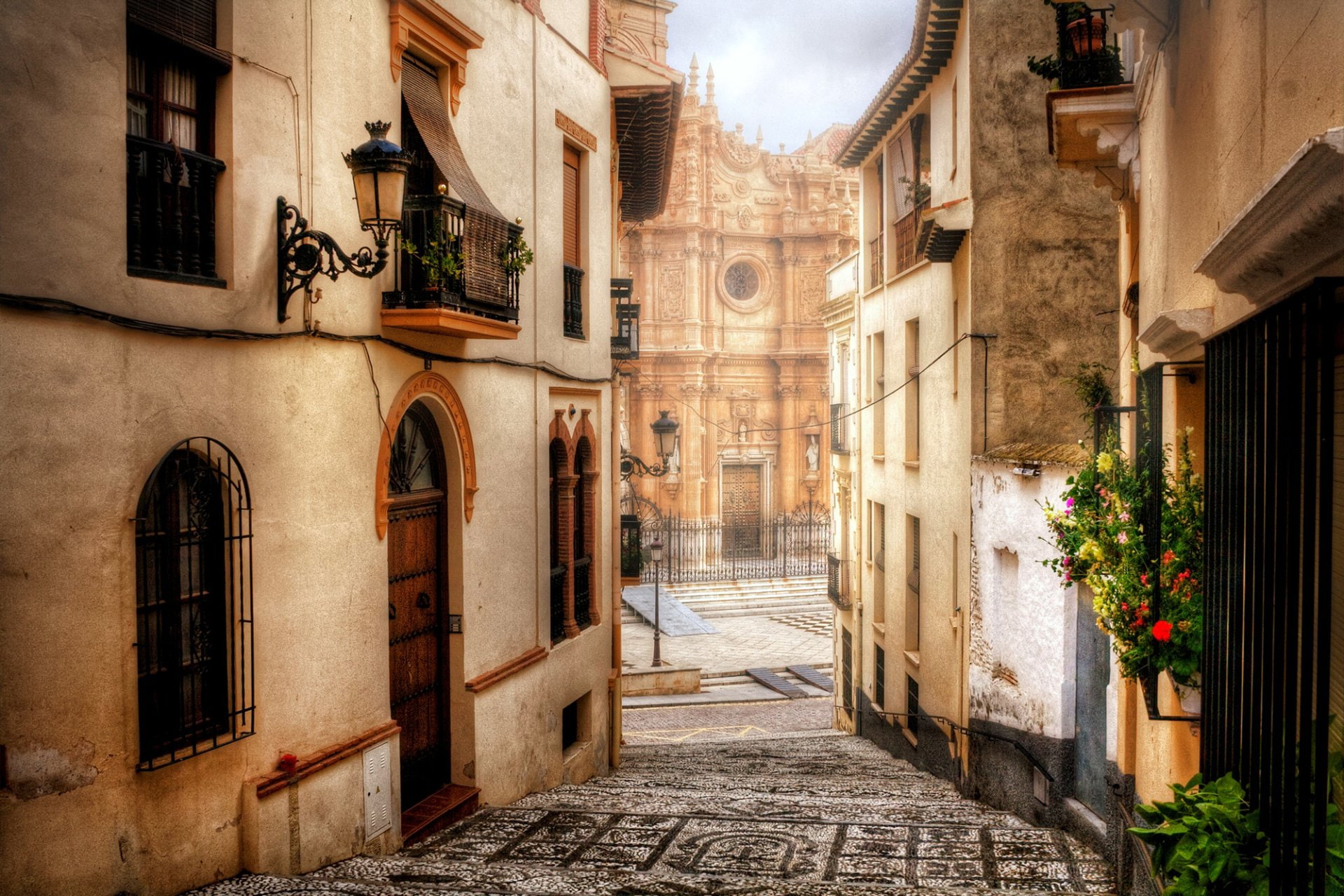 Guadix Catherdral, Andalusia, Towns, Guadix, province of Granada, 1080P, Guadix Cathedral, Cathedral, House, Lantern, Street, Spain, Granada, HD Wallpaper