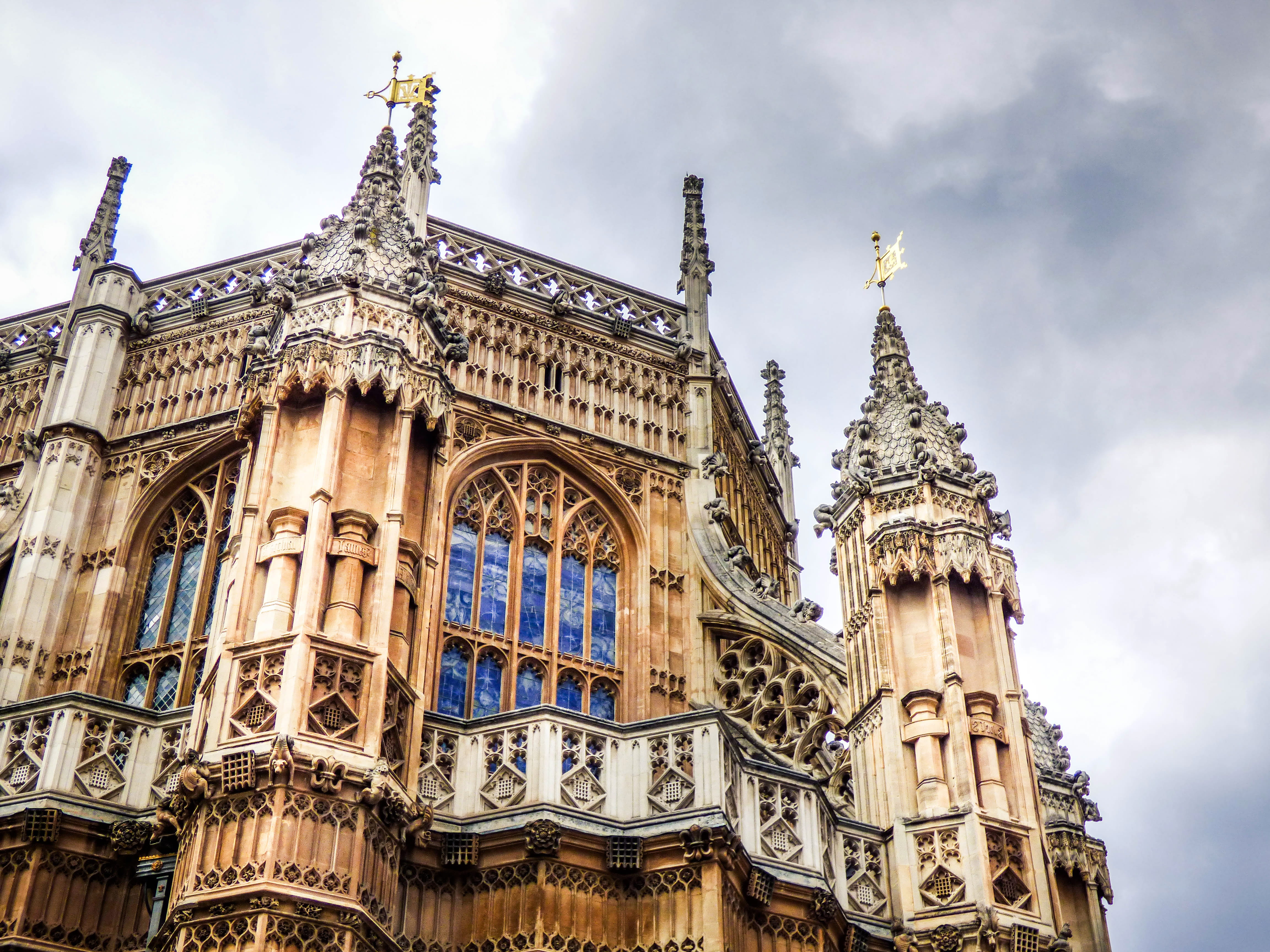 ancient, gothic, arched window, westminster, brown, built structure, historical site, building exterior, historic, 4K, city, cloud - sky, the past, clouds, HD Wallpaper
