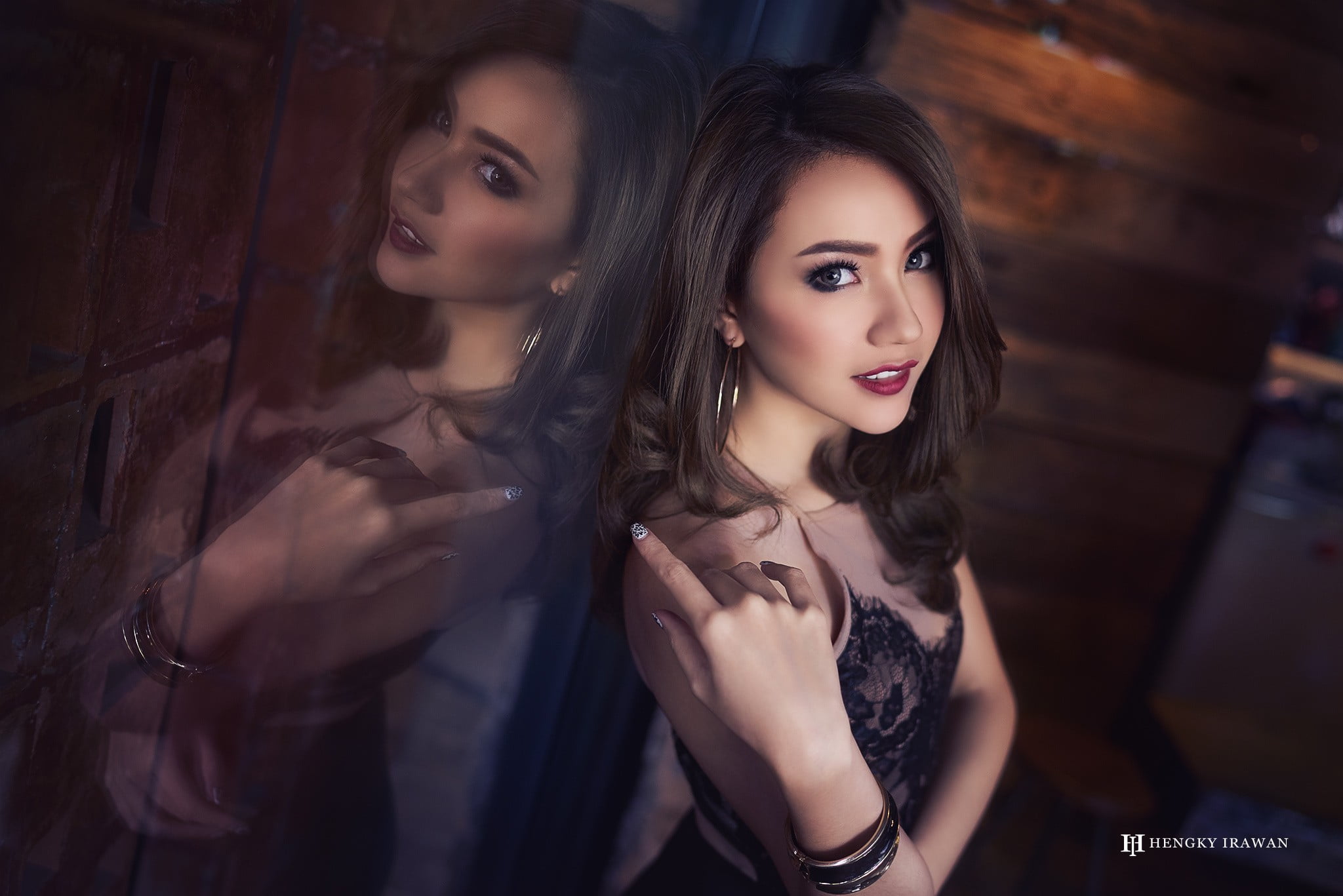 painted nails, fashion, looking at viewer, dress, indoors, young adult, portrait, clothing, looking at camera, waist up, hair, women, glass, people, two people, HD Wallpaper