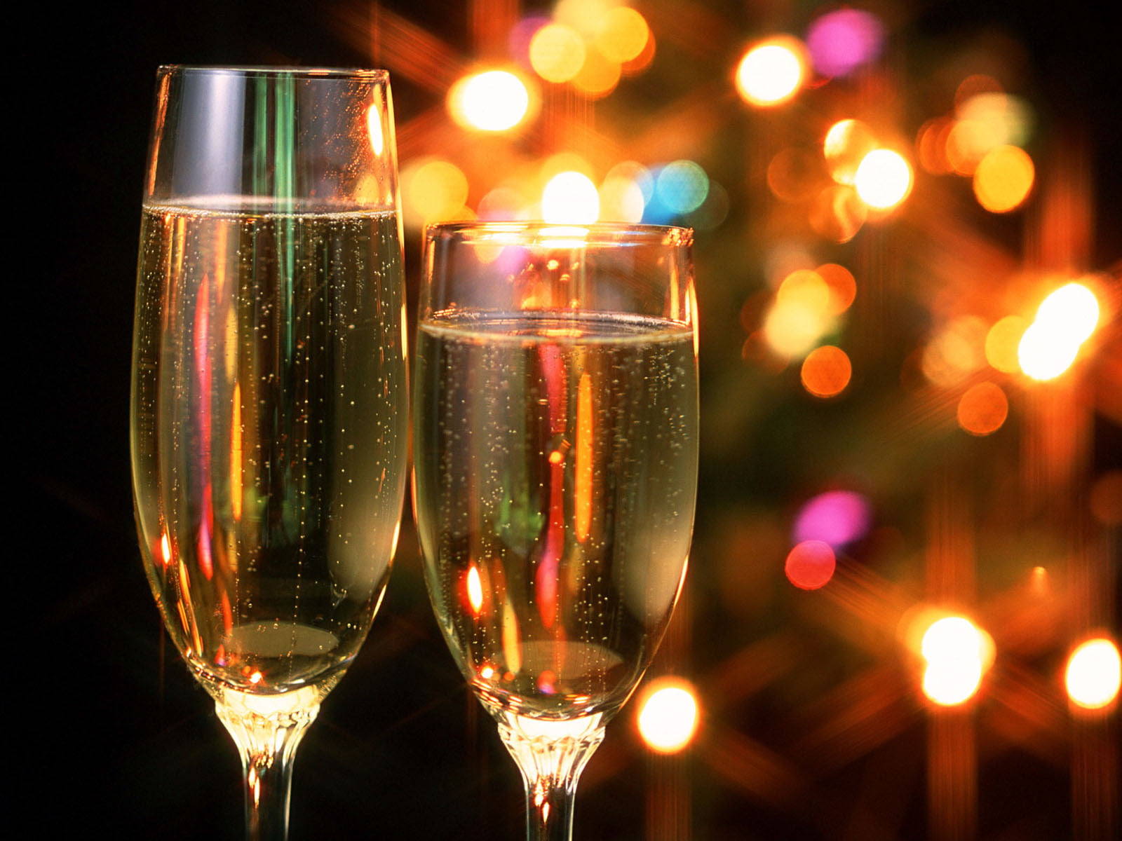 two, 720P, glitter, two objects, elegance, lights, household equipment, illuminated, champagne, food and drink, new Years Eve, drink, new Years Day, close-up, HD Wallpaper