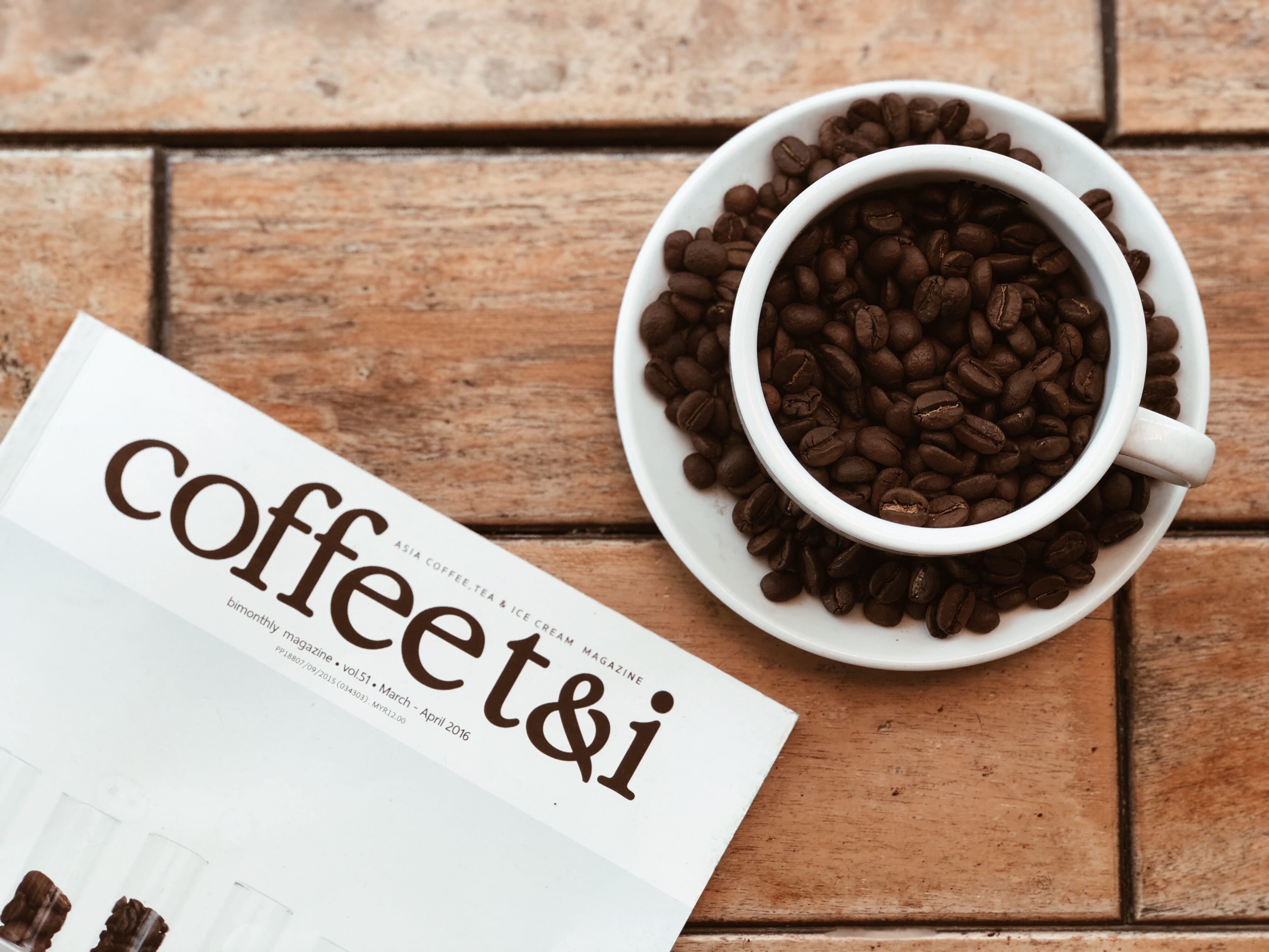 dark, coffee cup, catalog, mug, wooden, coffee, caffeine, western script, still life, rustic, t, cups, communication, brown, table, card, saucers, from above, HD Wallpaper