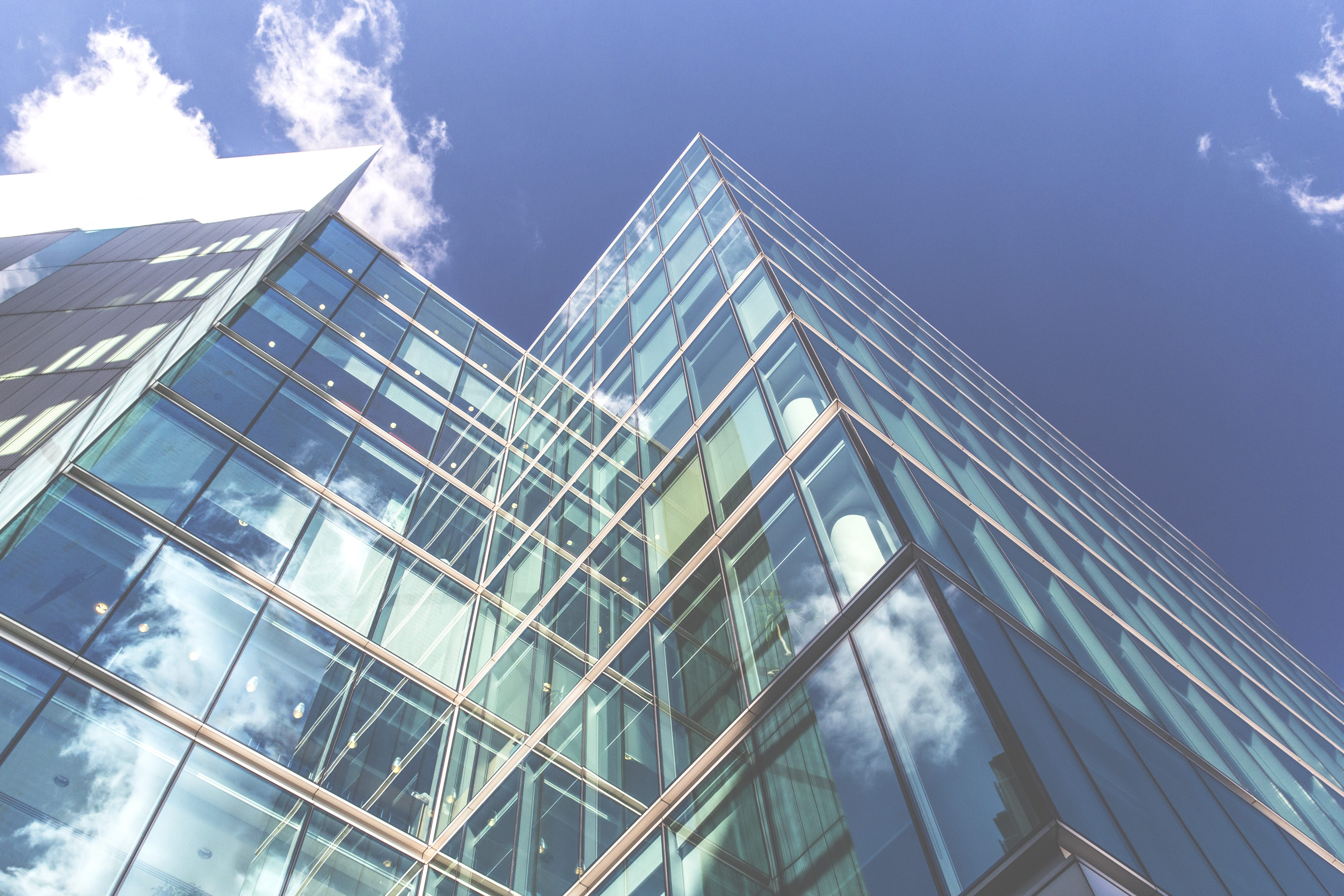 building Exterior, skyscraper, facade, glass, cloud - sky, window, shot, angle, cloud, office, London, centre, England, downtown District, built Structure, HD Wallpaper