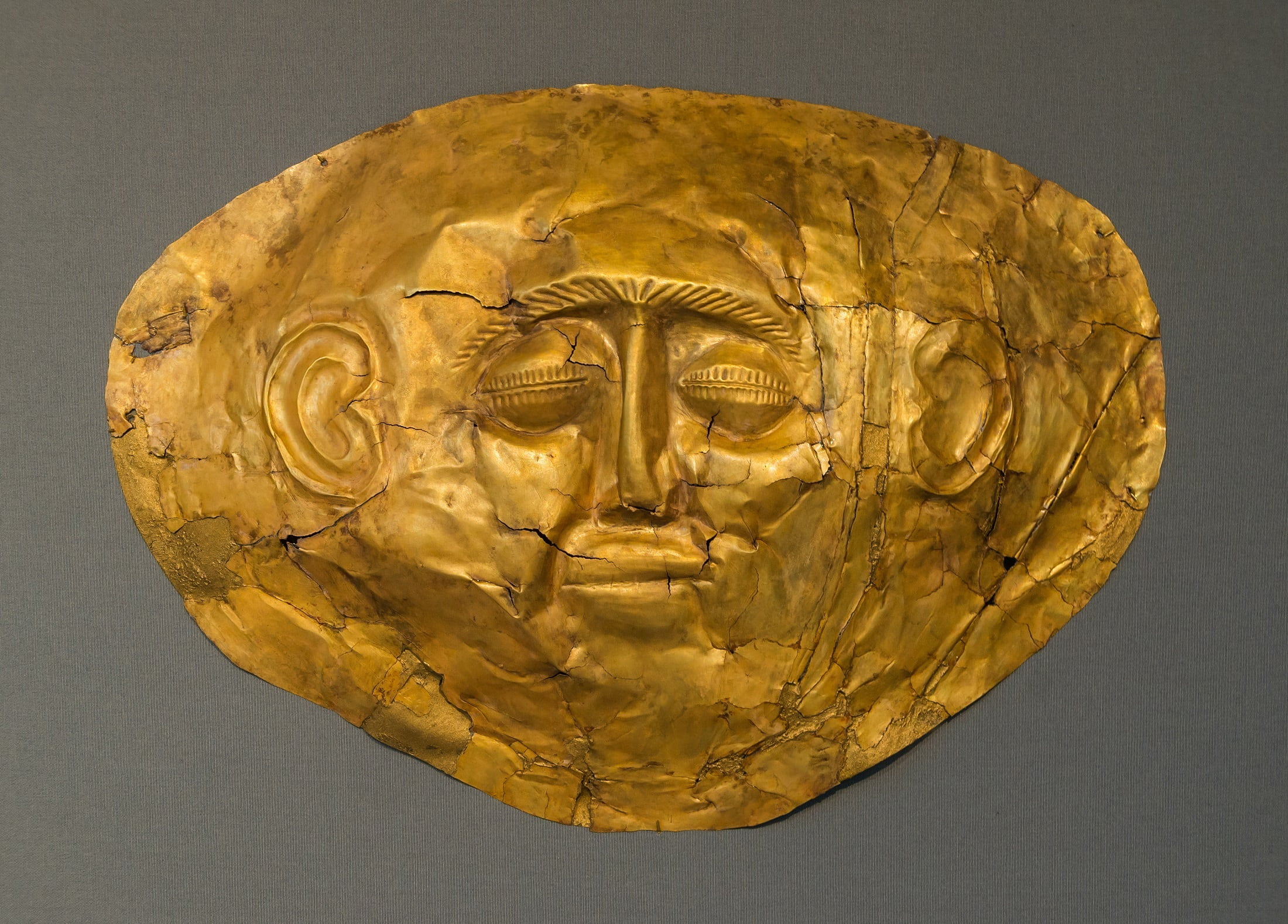 greece, museum, single object, burial, human representation, 16th-century bce, archeology, no people, studio shot, gold colored, representation, the past, HD Wallpaper