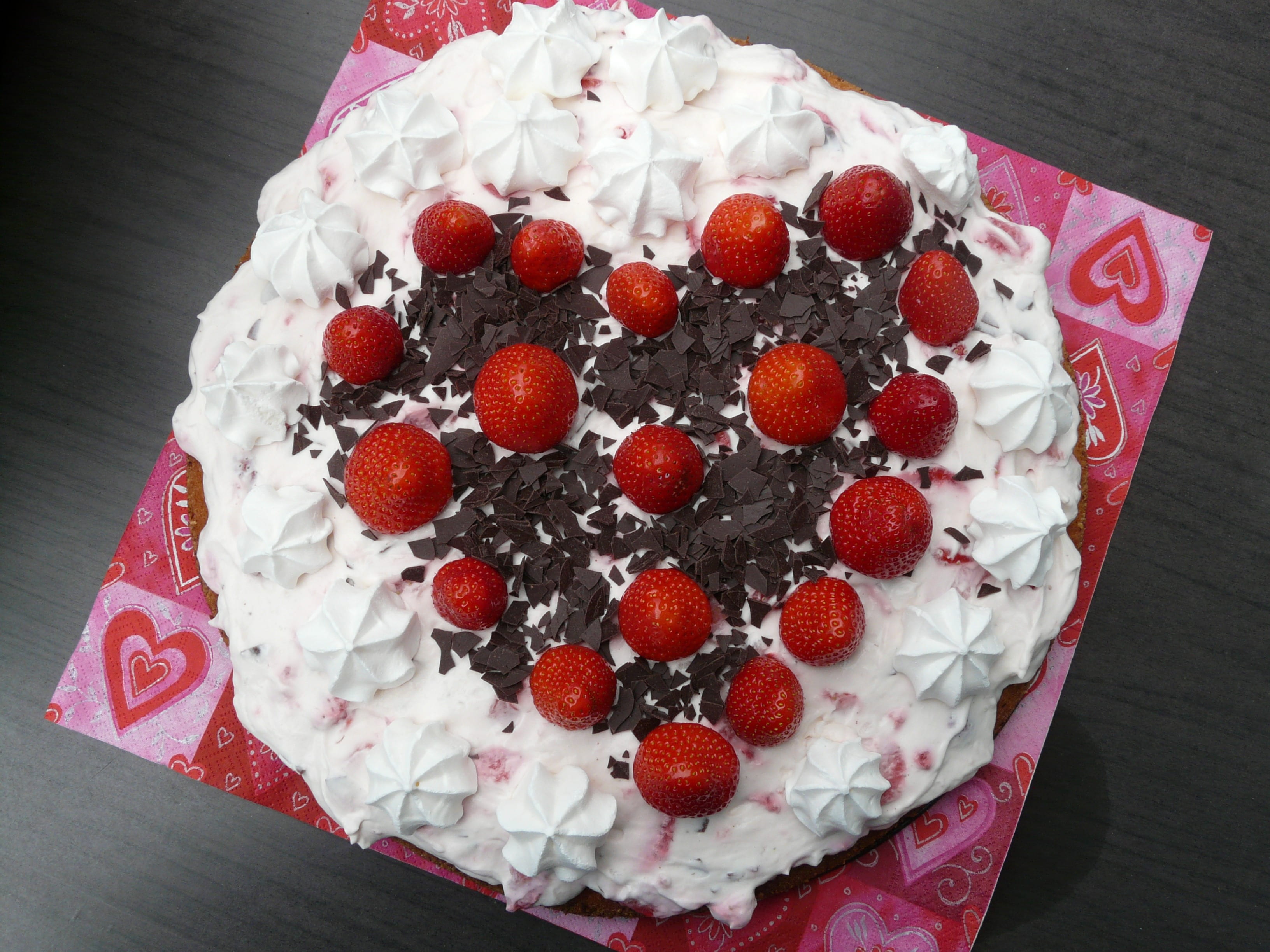 cream, pink, celebration, baked, strawberry cake, garnish, delicious, temptation, berry fruit, birthday, favorite, cake, food and drink, strawberry, bake, HD Wallpaper
