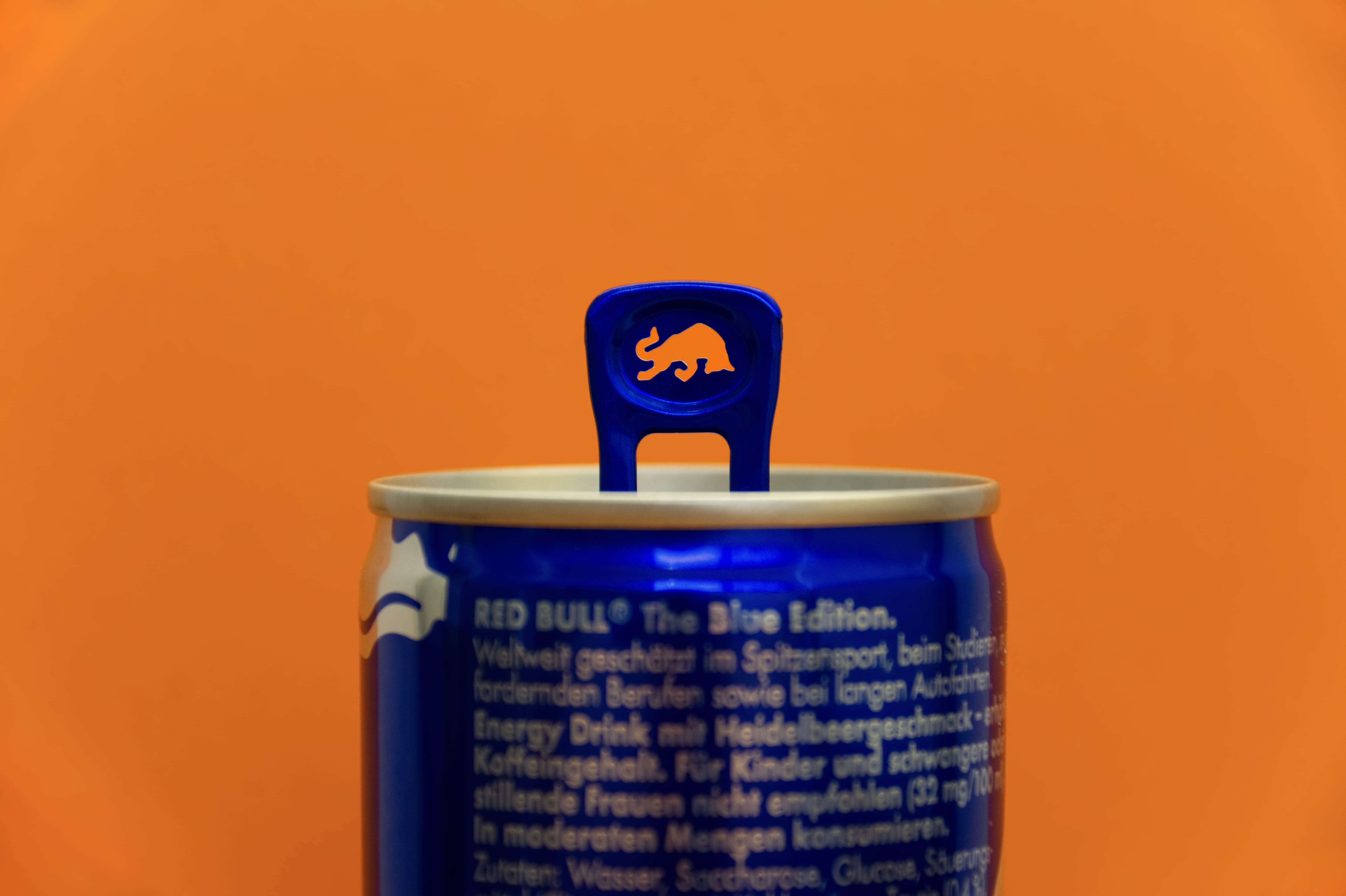 no people, creativity, bull, cup, copy space, mug, orange color, studio shot, red, container, coffee cup, tin, 5K, close-up, blue, food and drink, refreshment, HD Wallpaper
