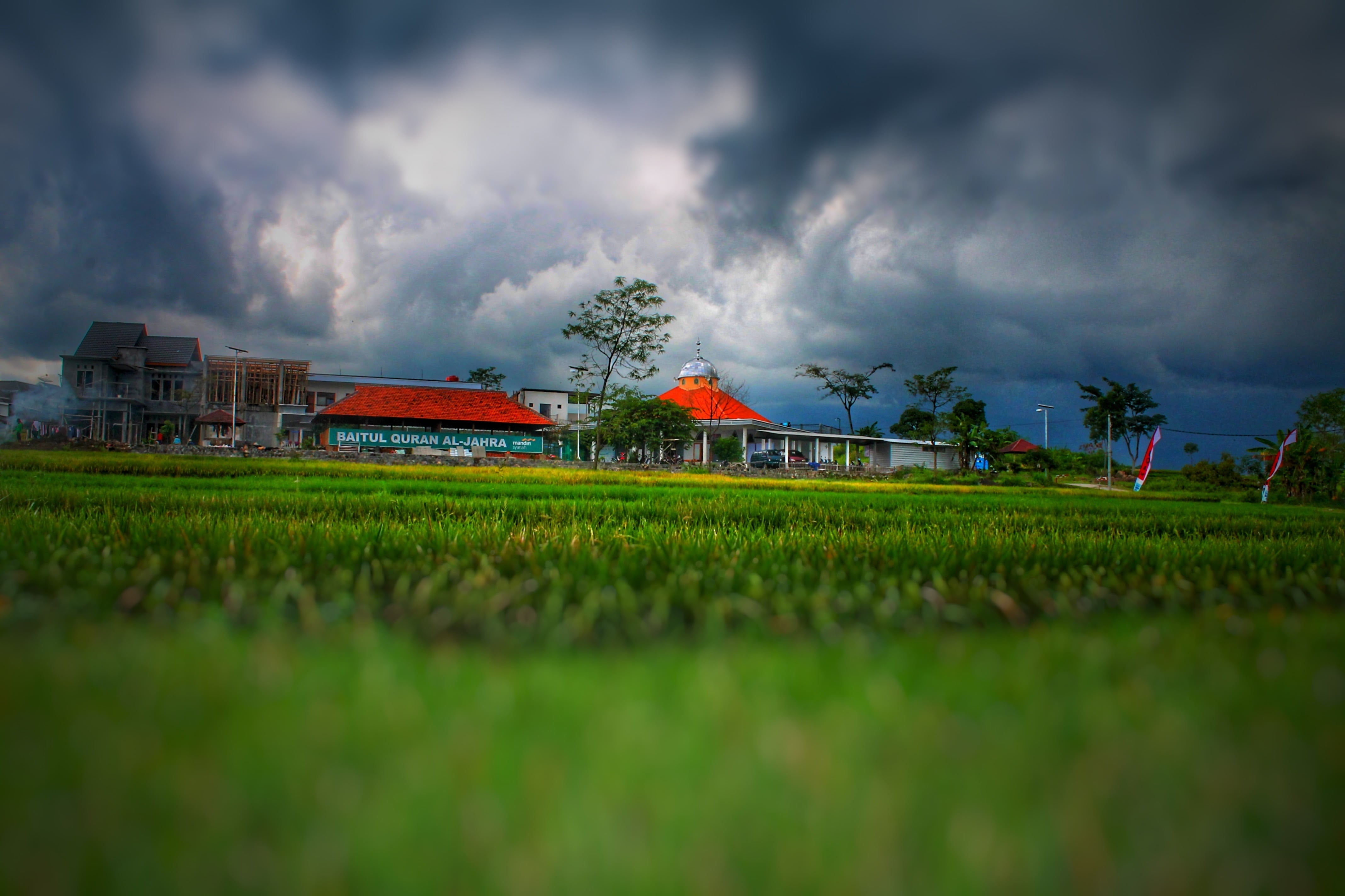 house, building, scenics - nature, rural scene, field, agriculture, no people, baitul, magetan, built structure, architecture, al-jahra, storm, outdoors, HD Wallpaper