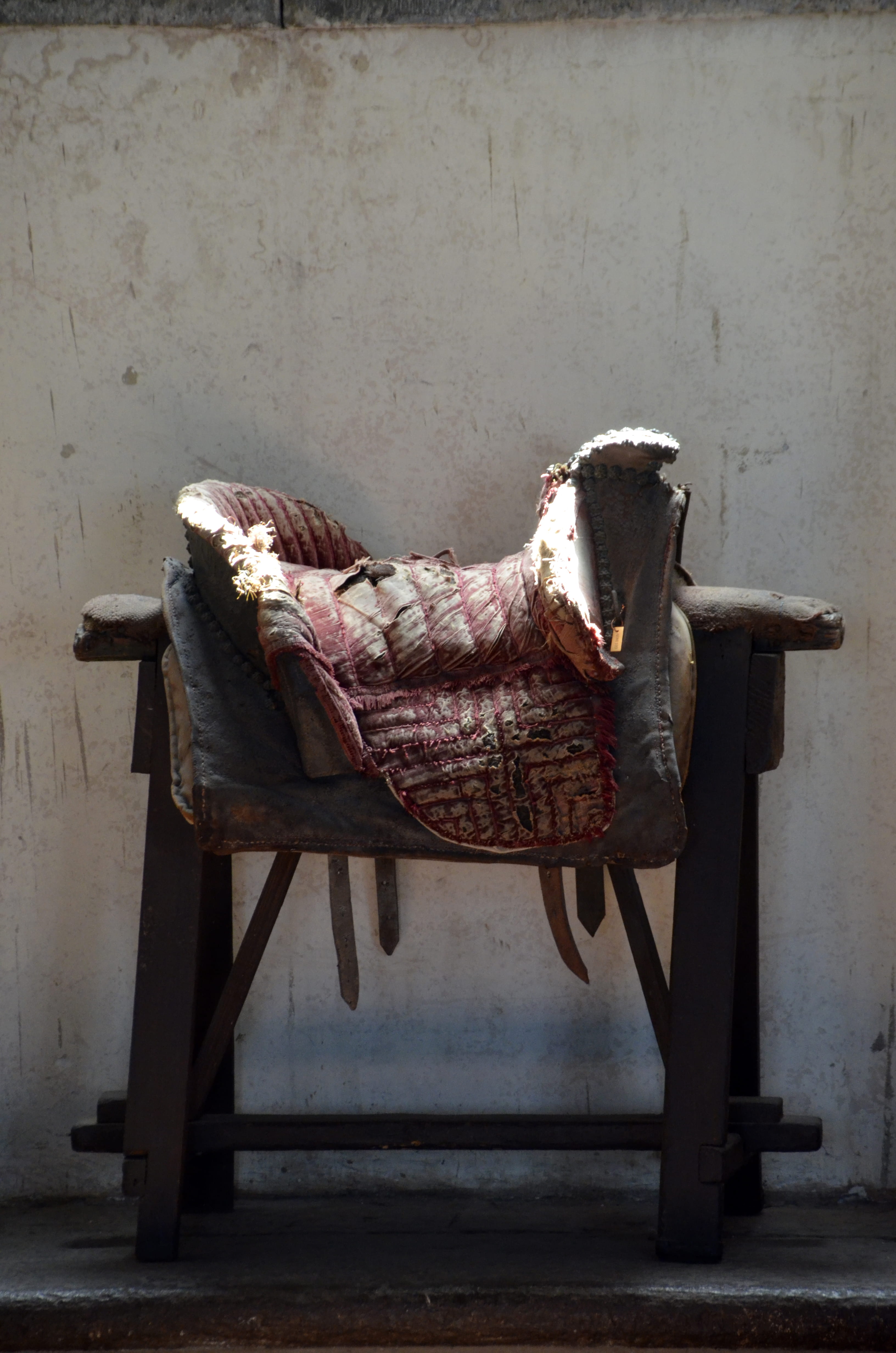 saddle, obsolete, home interior, absence, shoe, textile, bad condition, clothing, relaxation, old, downlight, indoors, built structure, wall - building feature, Phone HD Wallpaper