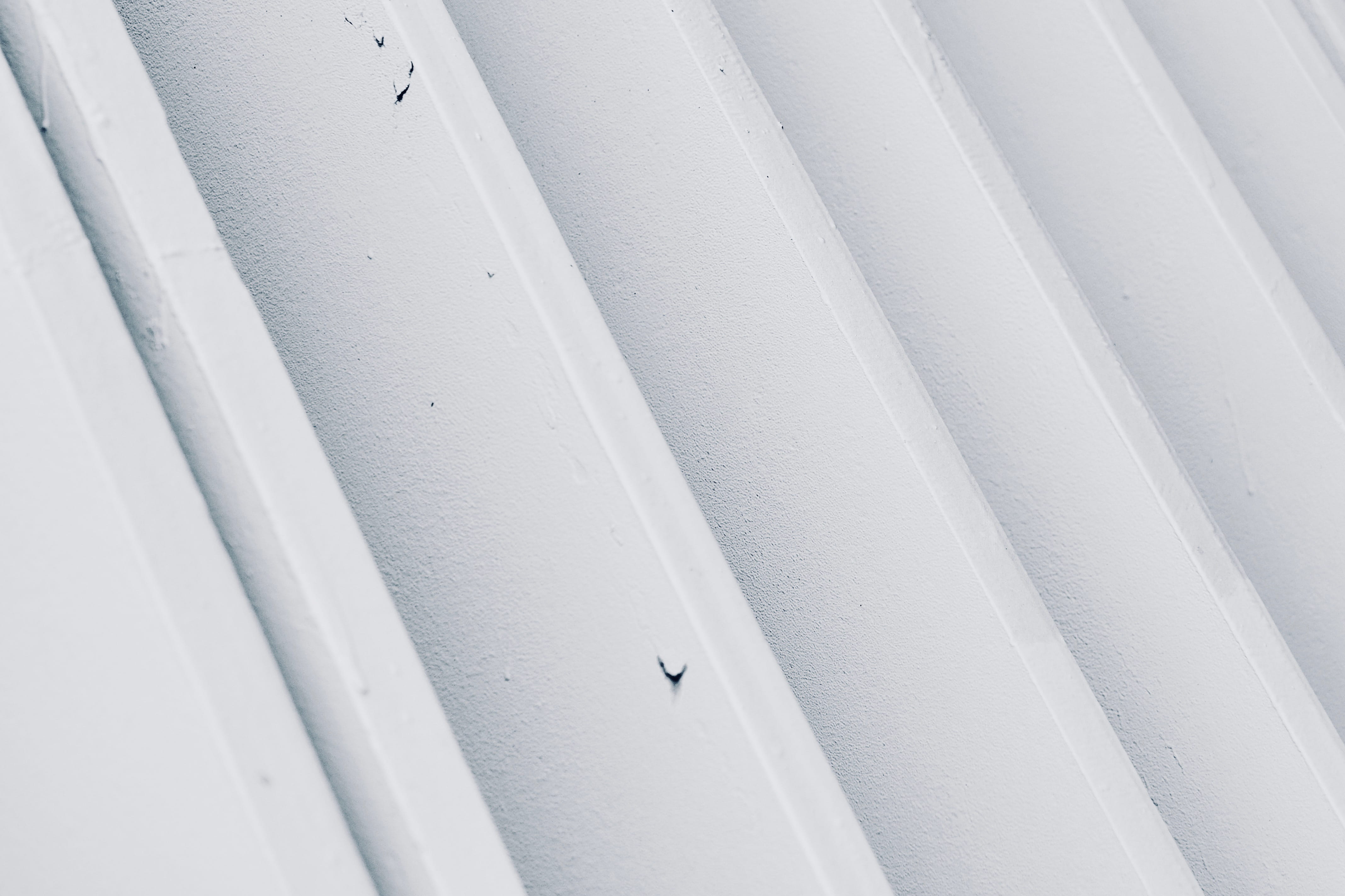 diagonal, shade, minimal, line, metal, built structure, wooden, silver colored, outdoors, no people, full frame, paint, new york, architecture, winter, HD Wallpaper