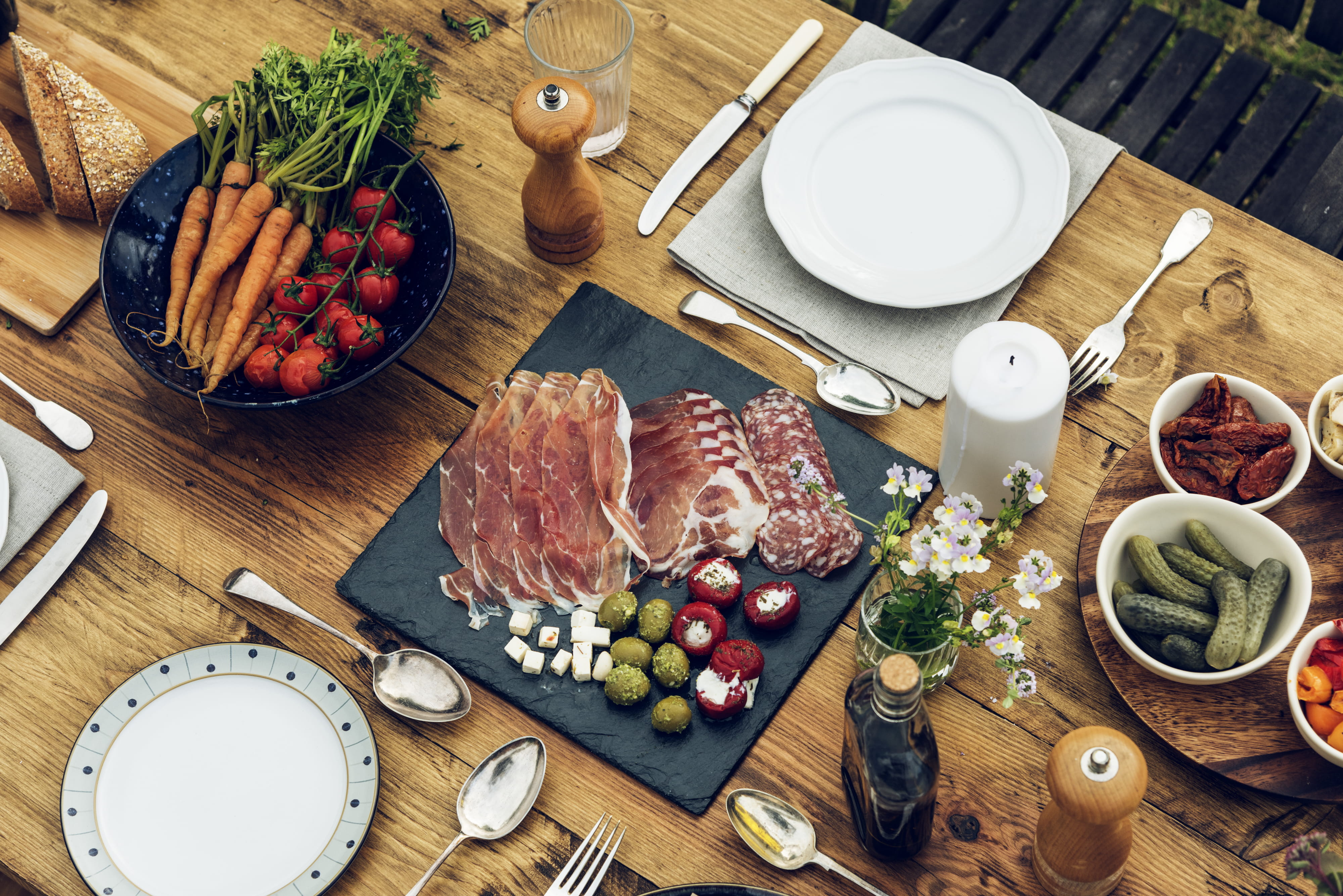 bread, traditional, wood - material, healthy eating, food and drink, still life, indoors, ready-to-eat, celebration, forks, freshness, cuisine, fruit, high angle view, HD Wallpaper