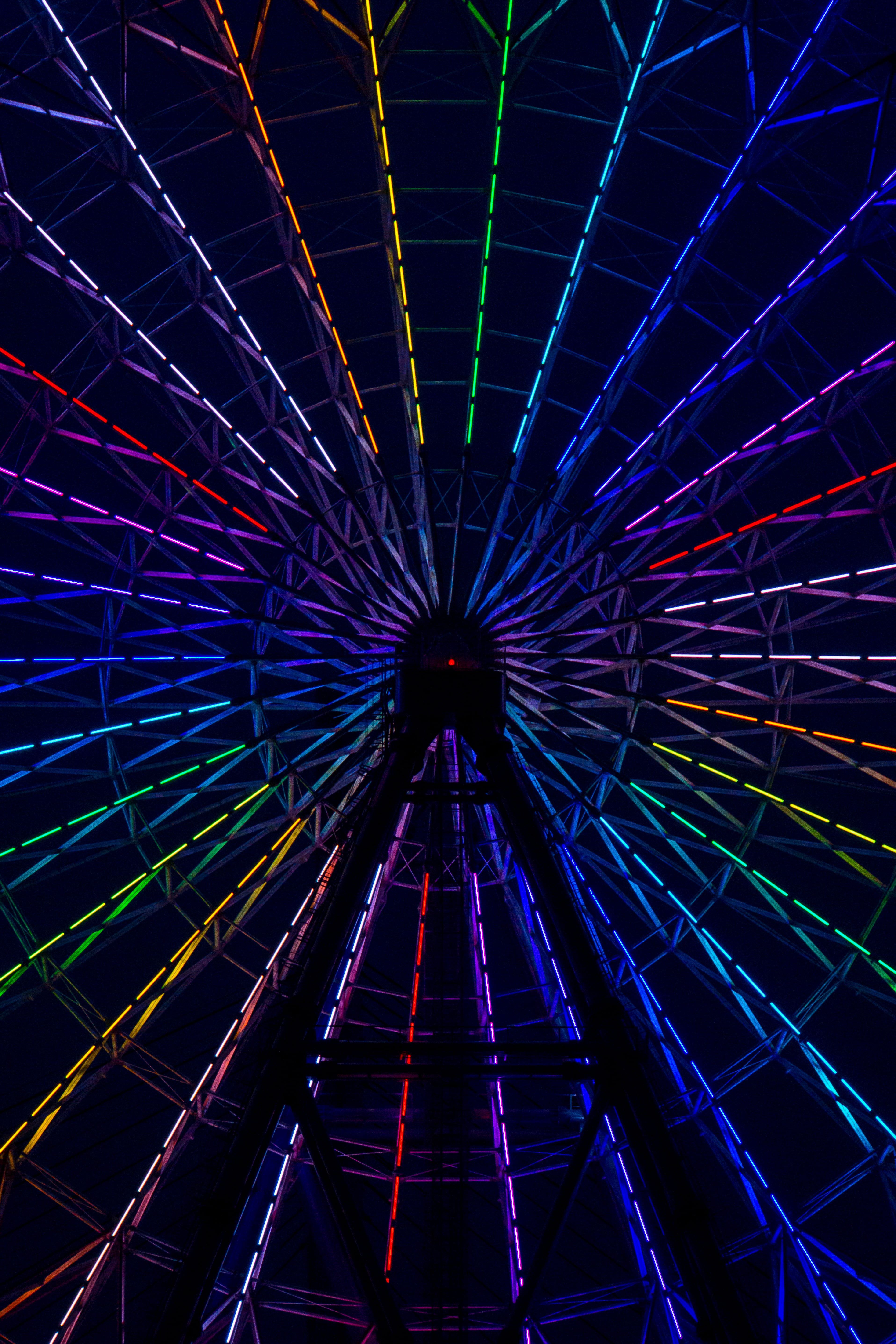 no people, 5K, arts culture and entertainment, low angle view, rainbow, neon, night, angle, glowing, multi colored, amusement park, illuminated, carnival, Phone HD Wallpaper