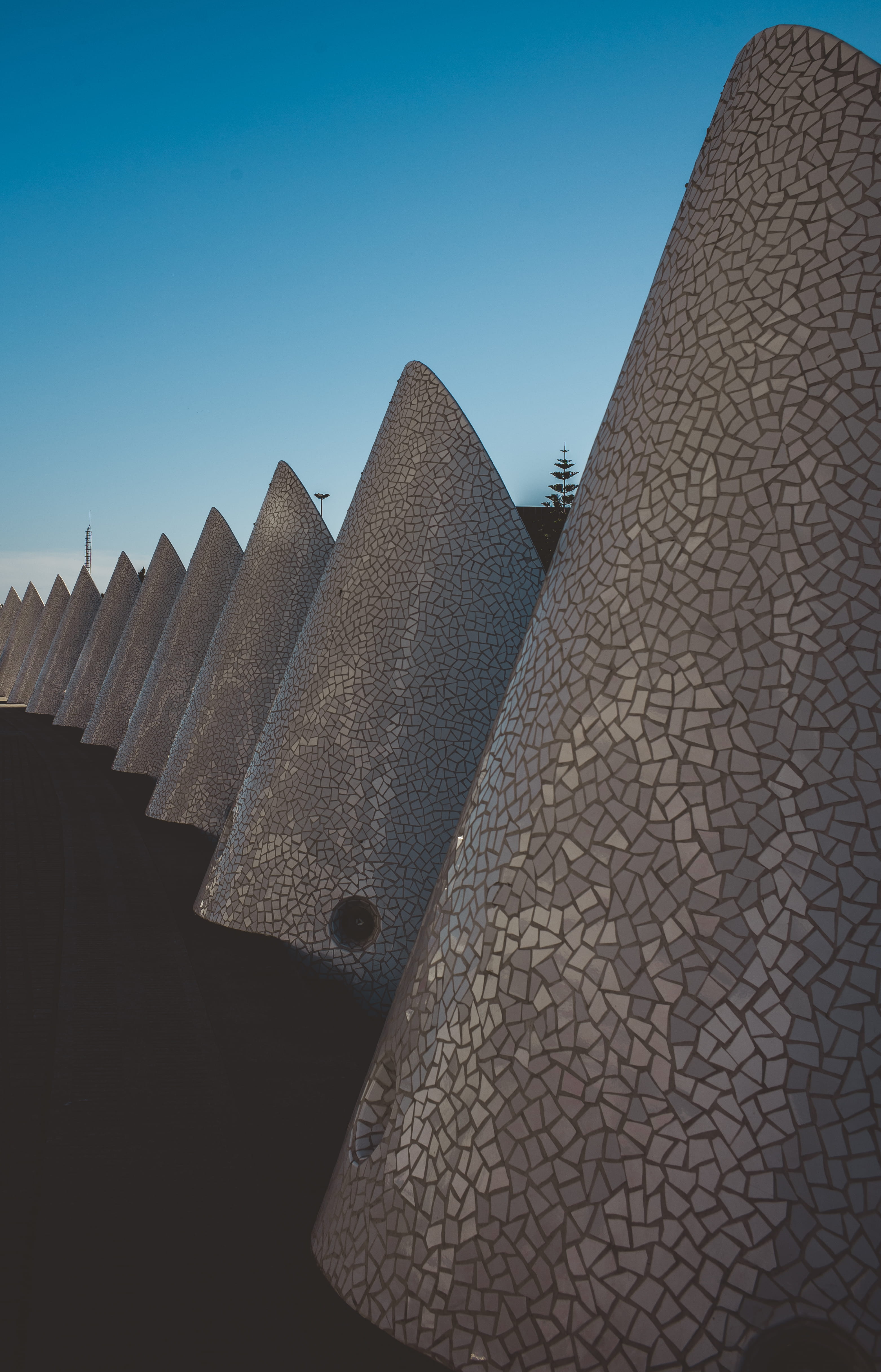 copy space, travel destinations, low angle view, pattern, travel, triangle, flagstone, animal, wood, tourism, building exterior, no people, roof tile, sky, Phone HD Wallpaper
