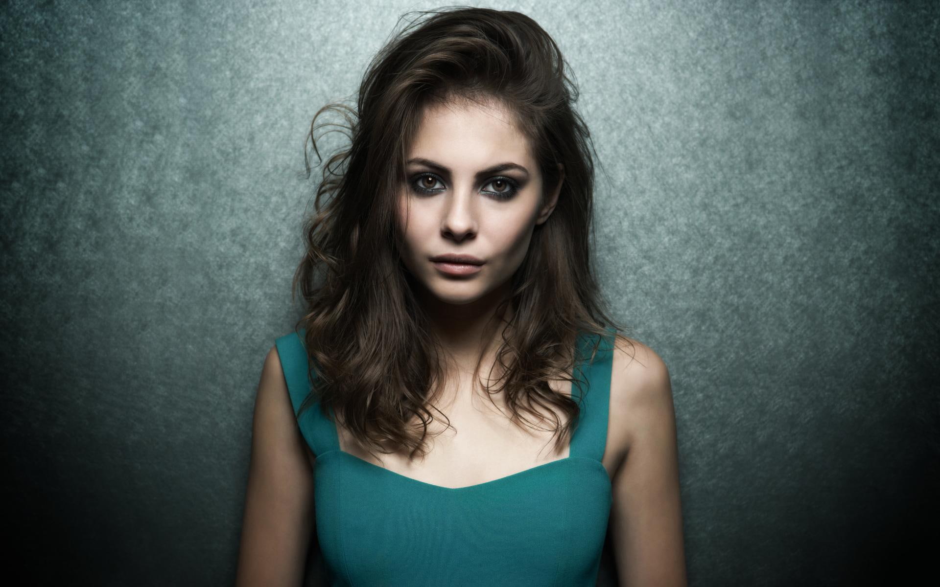 1080P, teal, women, sleeveless, celebrities (iii), top, s, willa, holland, HD Wallpaper