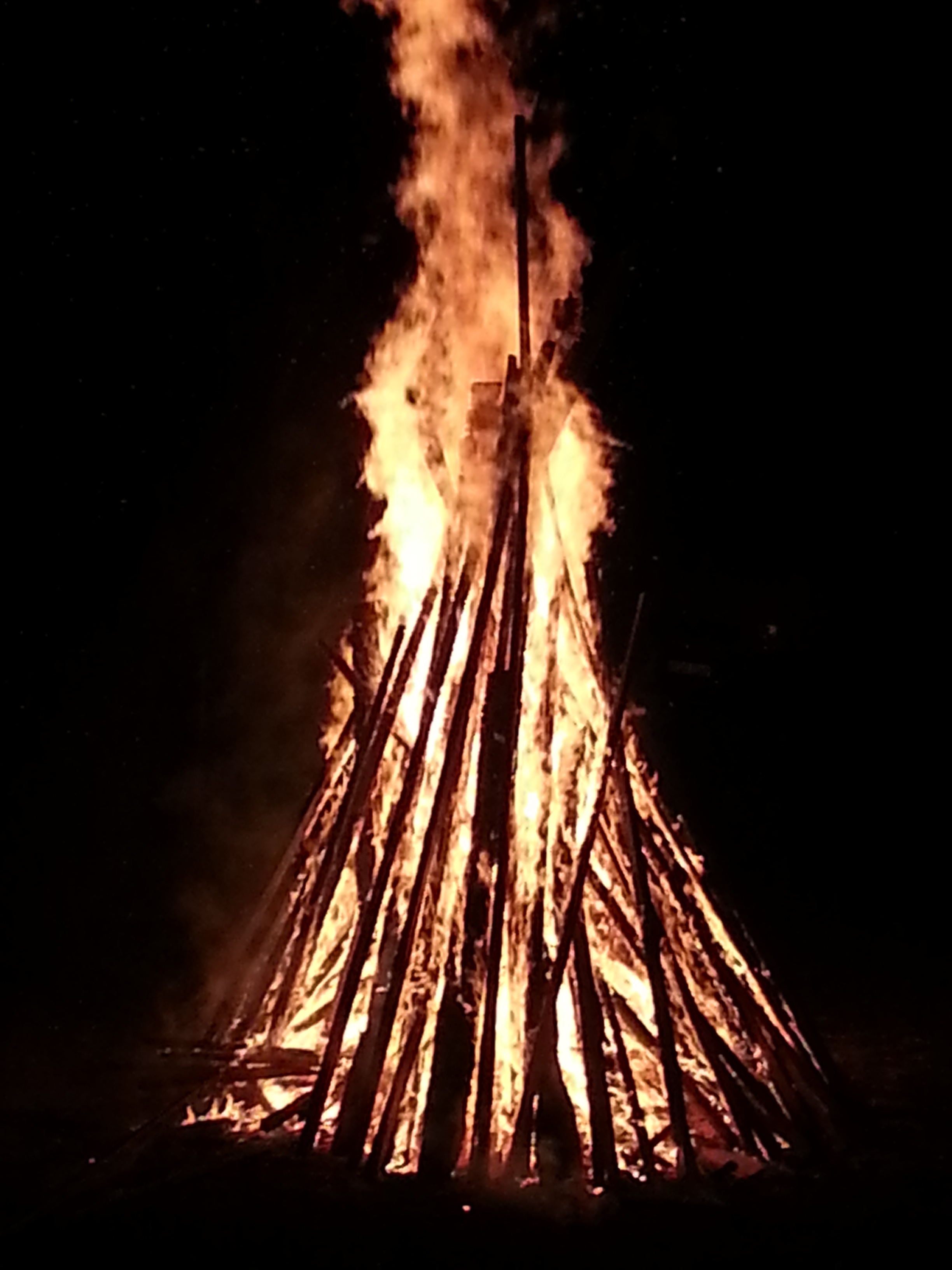 event, campfire, explosive, heat - temperature, flame, fire, long exposure, wood - material, motion, firewood, fire - natural phenomenon, no people, orange color, Phone HD Wallpaper
