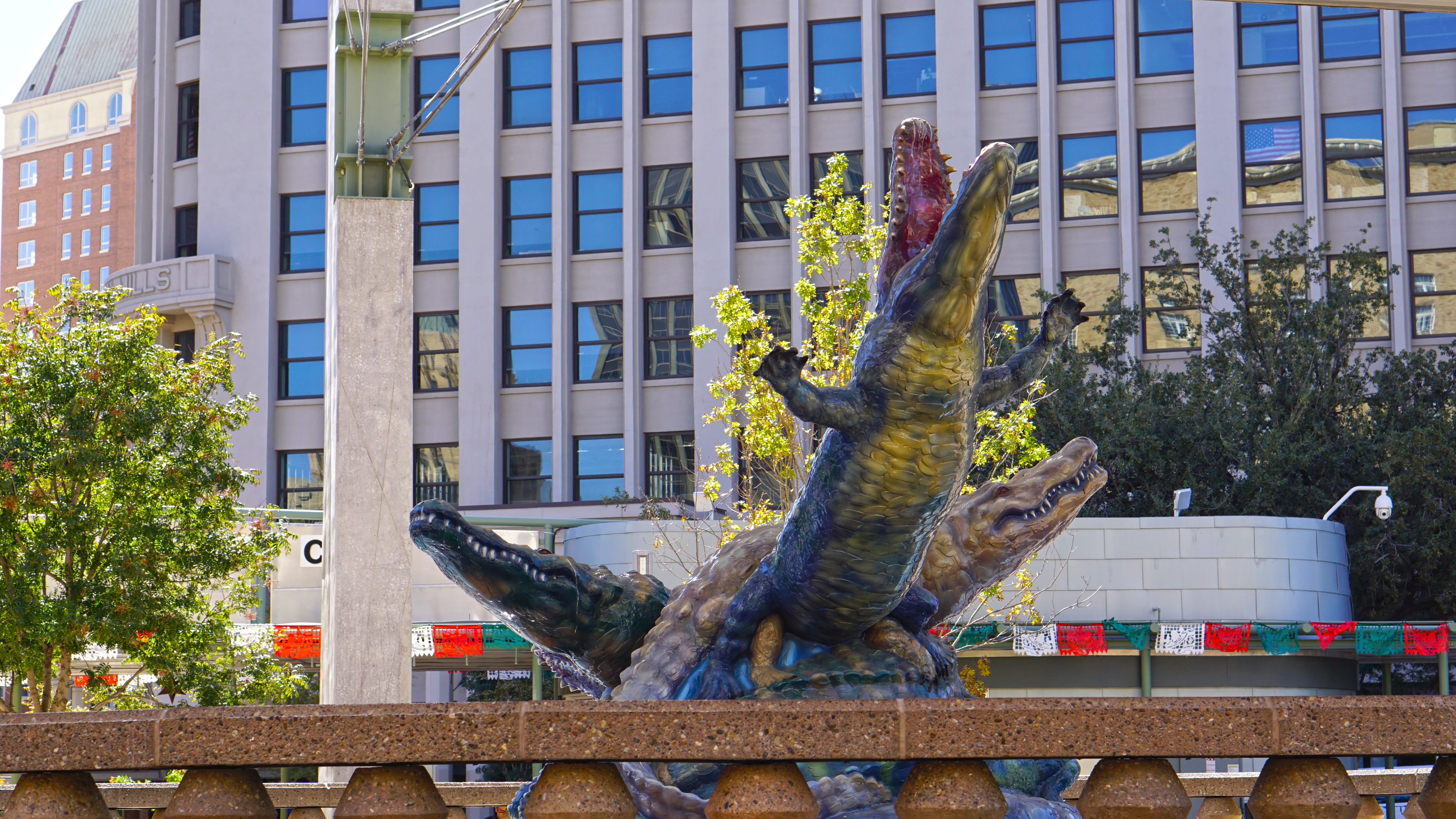 urban, el paso, texas, building, san jacinto plaza, 5K, built structure, animal representation, statue, nature, city, building exterior, animal themes, HD Wallpaper