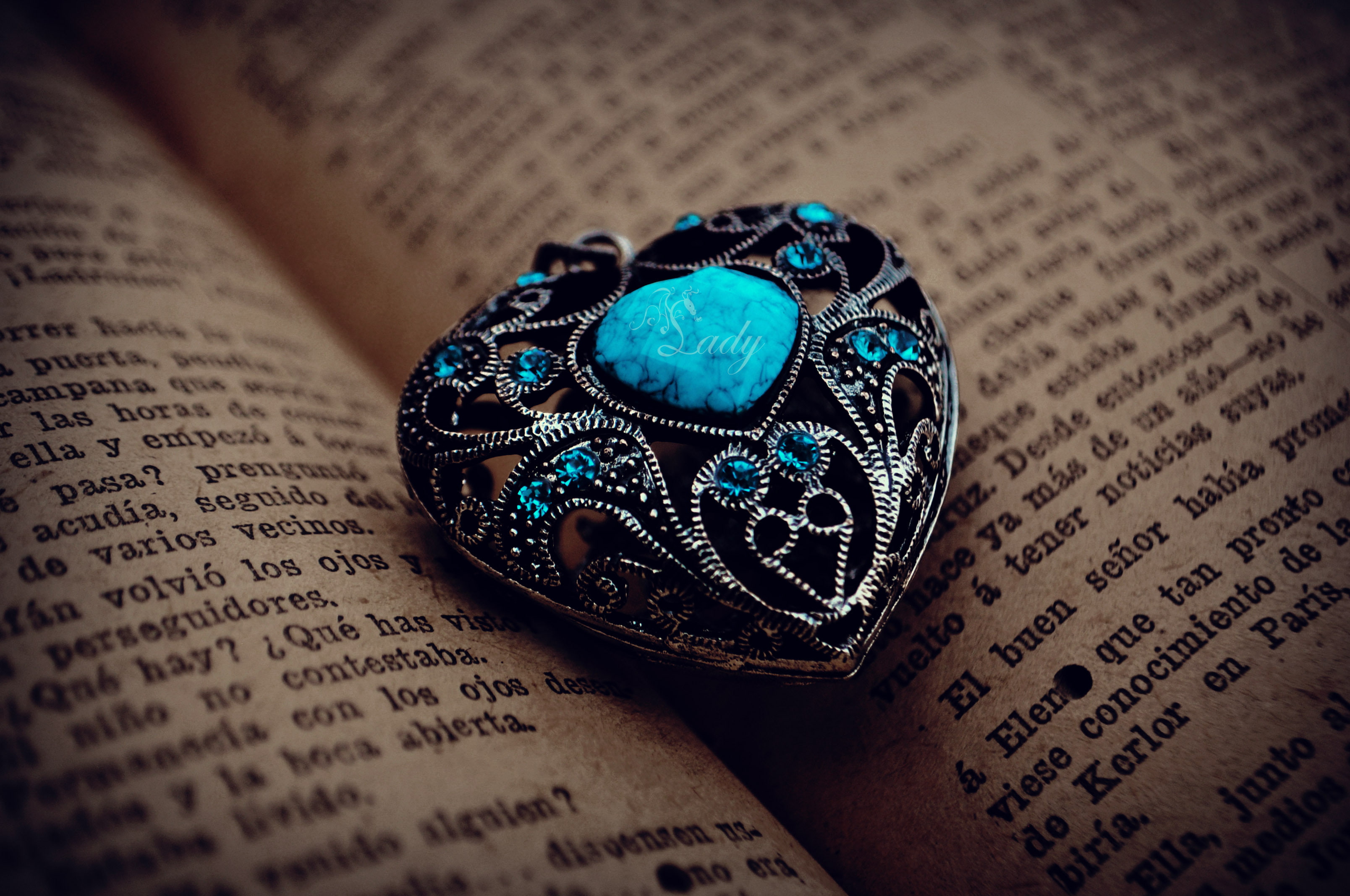 teal, Love Heart, Blue, Heart Stone, HD, Book, pendant, 2K, colored, silver, gemstone, embellished, HD Wallpaper