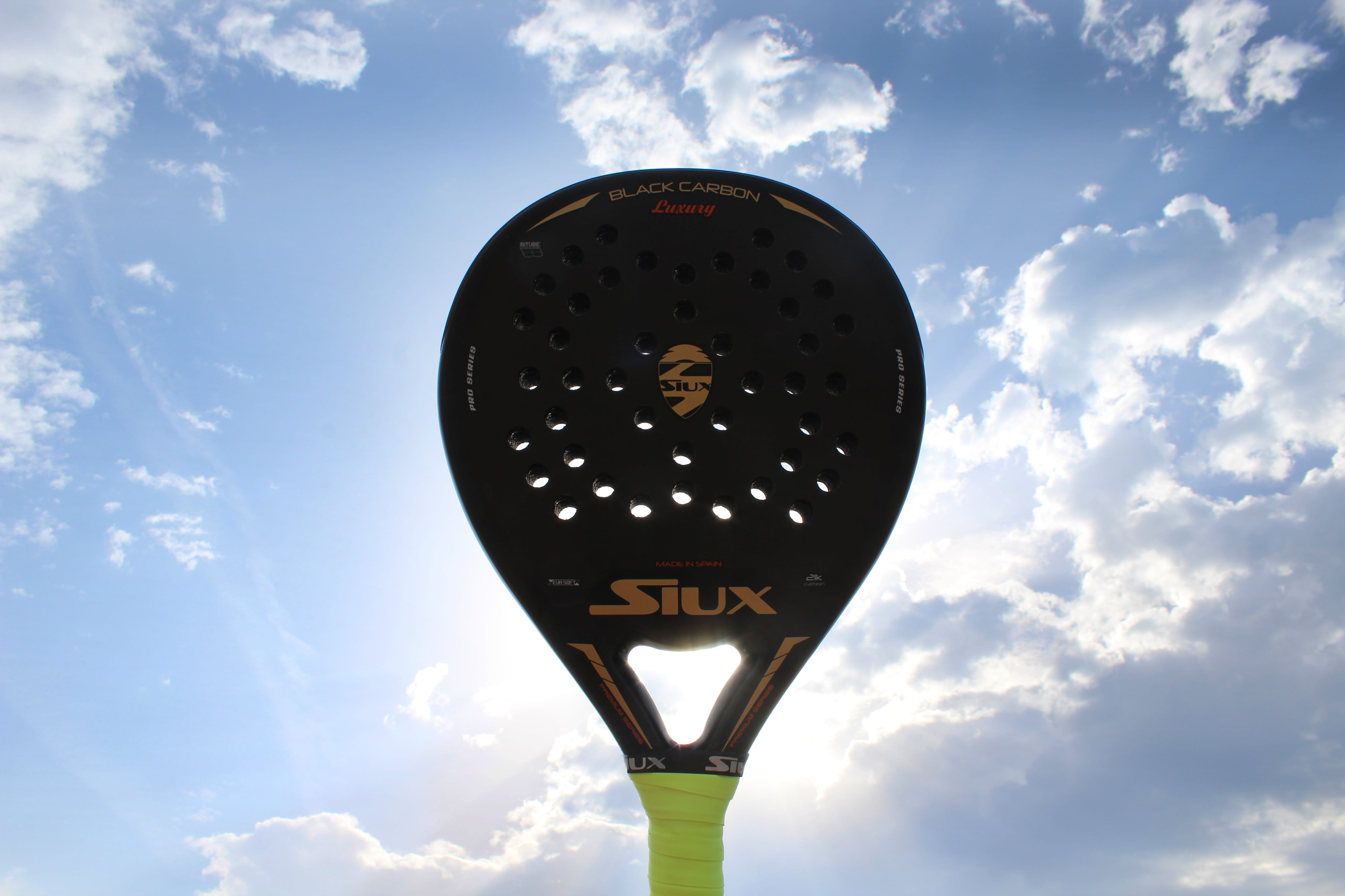 nature, no people, shape, spain, communication, padel sport, blue, emotion, love, padel deporte, cloud - sky, positive emotion, sky, day, padel españa, HD Wallpaper