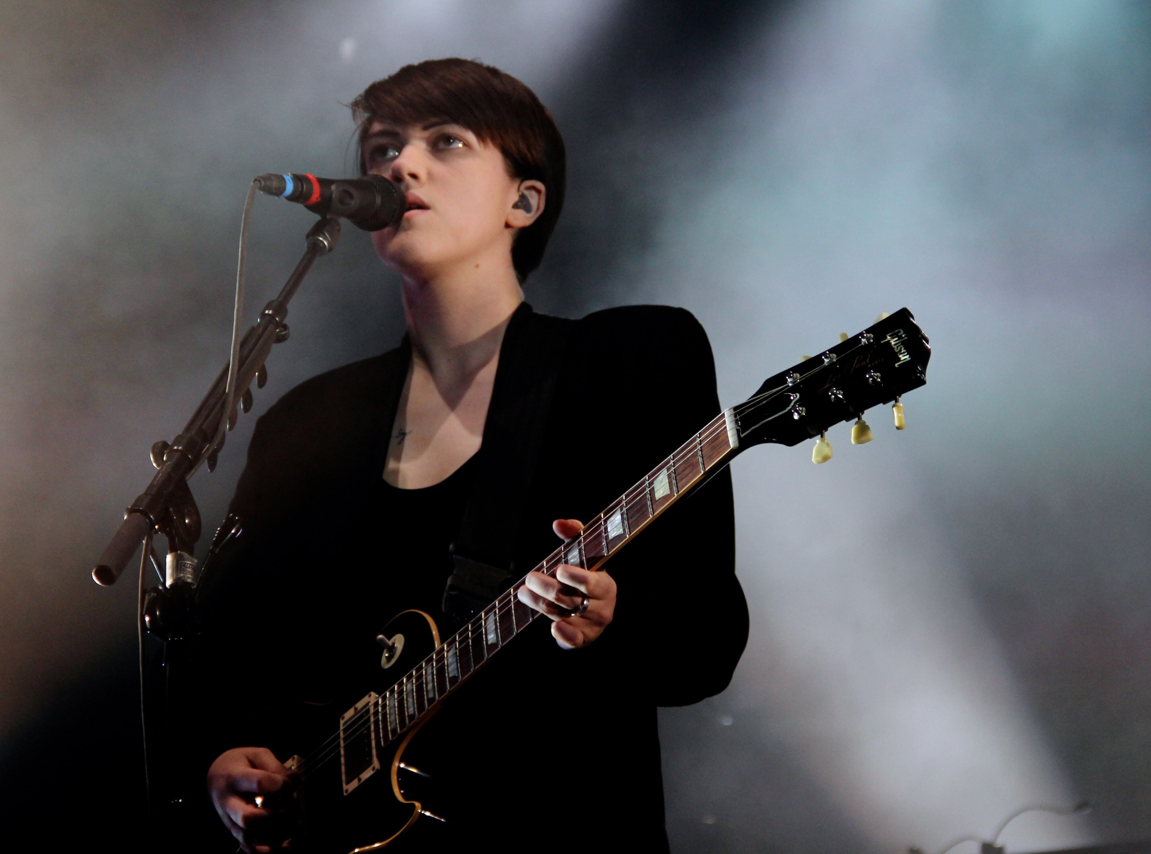 string instrument, skill, young adult, standing, indoors, electric guitar, one person, the xx 4k   for desktop, musical equipment, guitar, waist up, 4K, HD Wallpaper