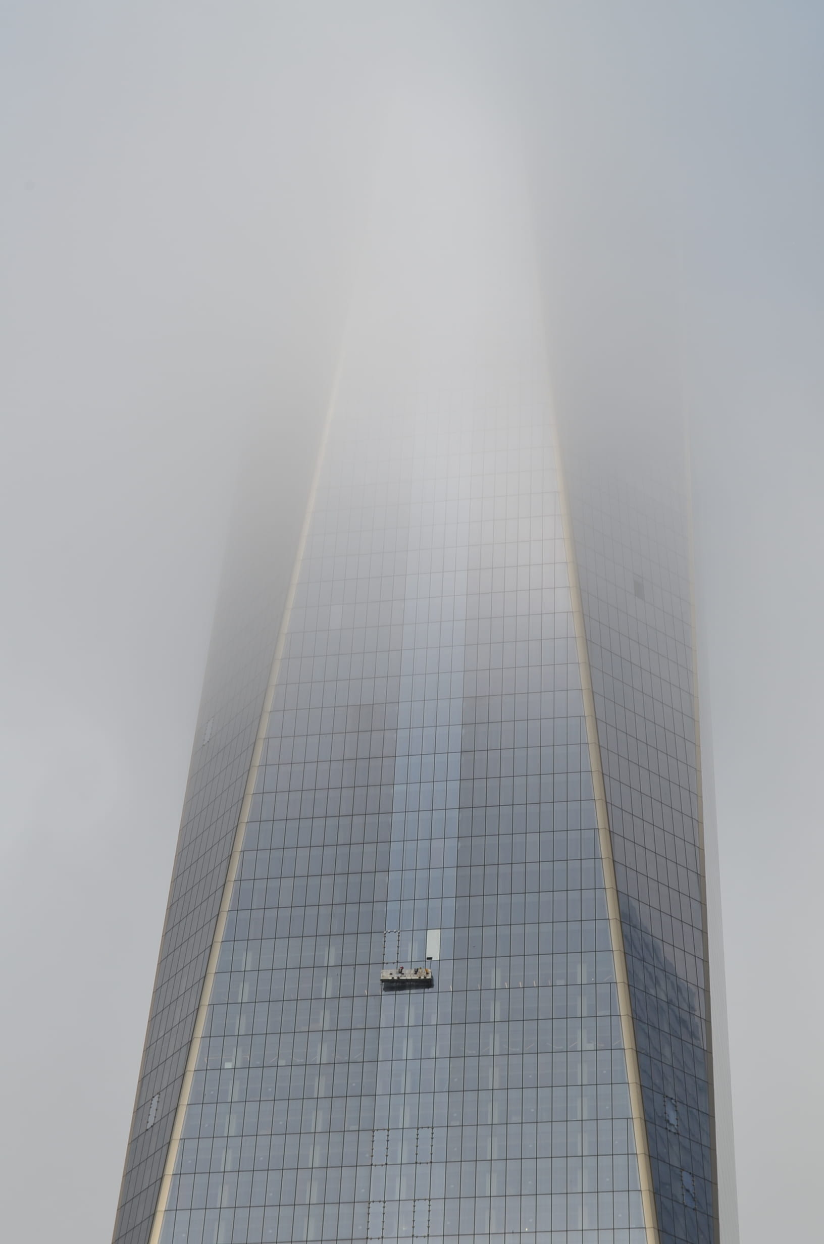 tower, office building exterior, architecture, windows, glass items, daylight, sky, 1080P, nyc, directly below, office, fog, copy space, clear sky, new york city, Phone HD Wallpaper