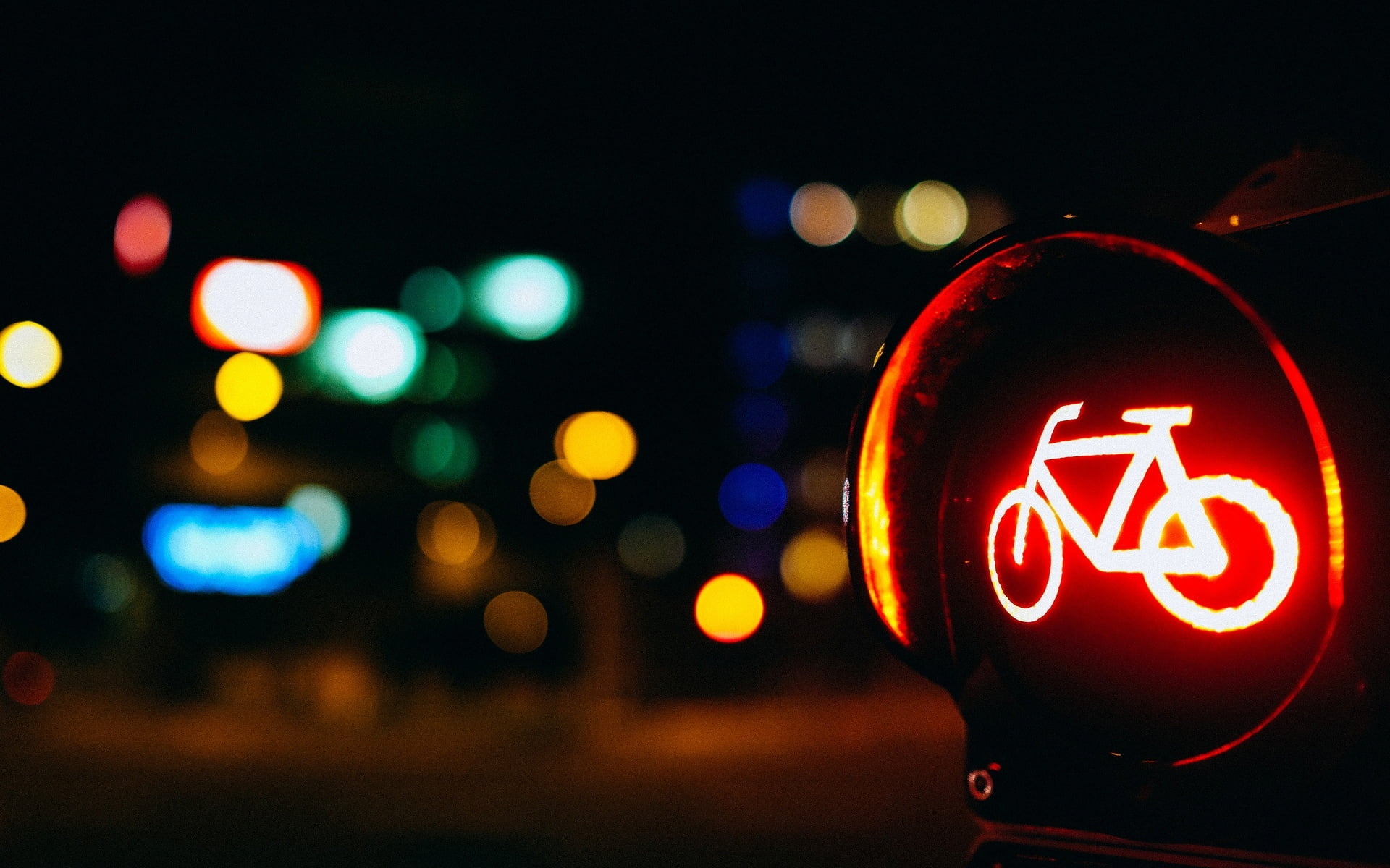 transportation, circle, sign, 1080P, lighting equipment, bokeh, blur, communication, full screen, bike, widescreen, road, light - natural phenomenon, traffic, HD Wallpaper