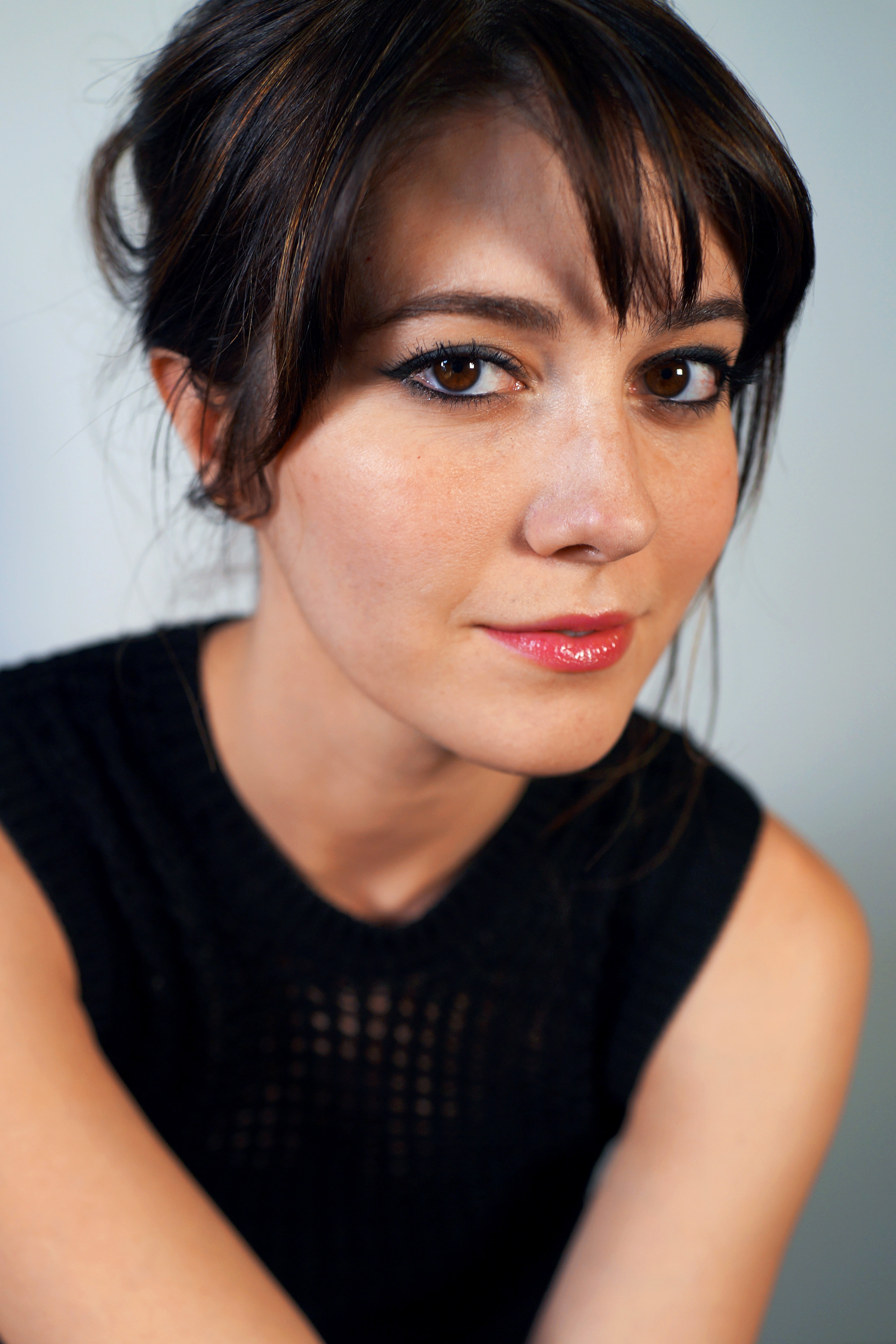 Mary Elizabeth Winstead, brunette, celebrity, 5K, looking at viewer, simple background, brown eyes, Phone HD Wallpaper