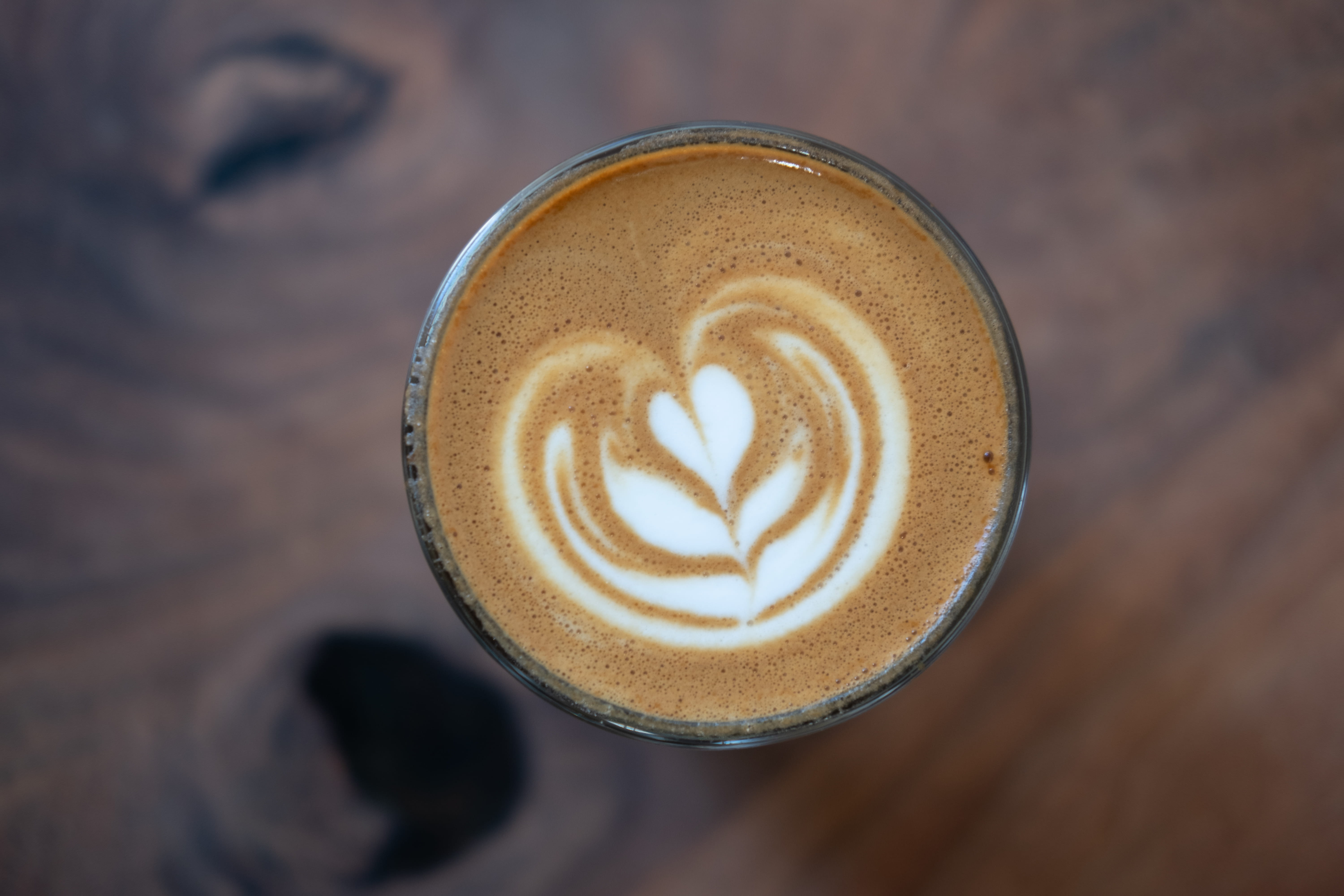wood, latte, drink, machine, coffee - drink, mountain view, table, spoke, beverage, frothy drink, creativity, crockery, hardwood, 5K, wheel, close-up, HD Wallpaper