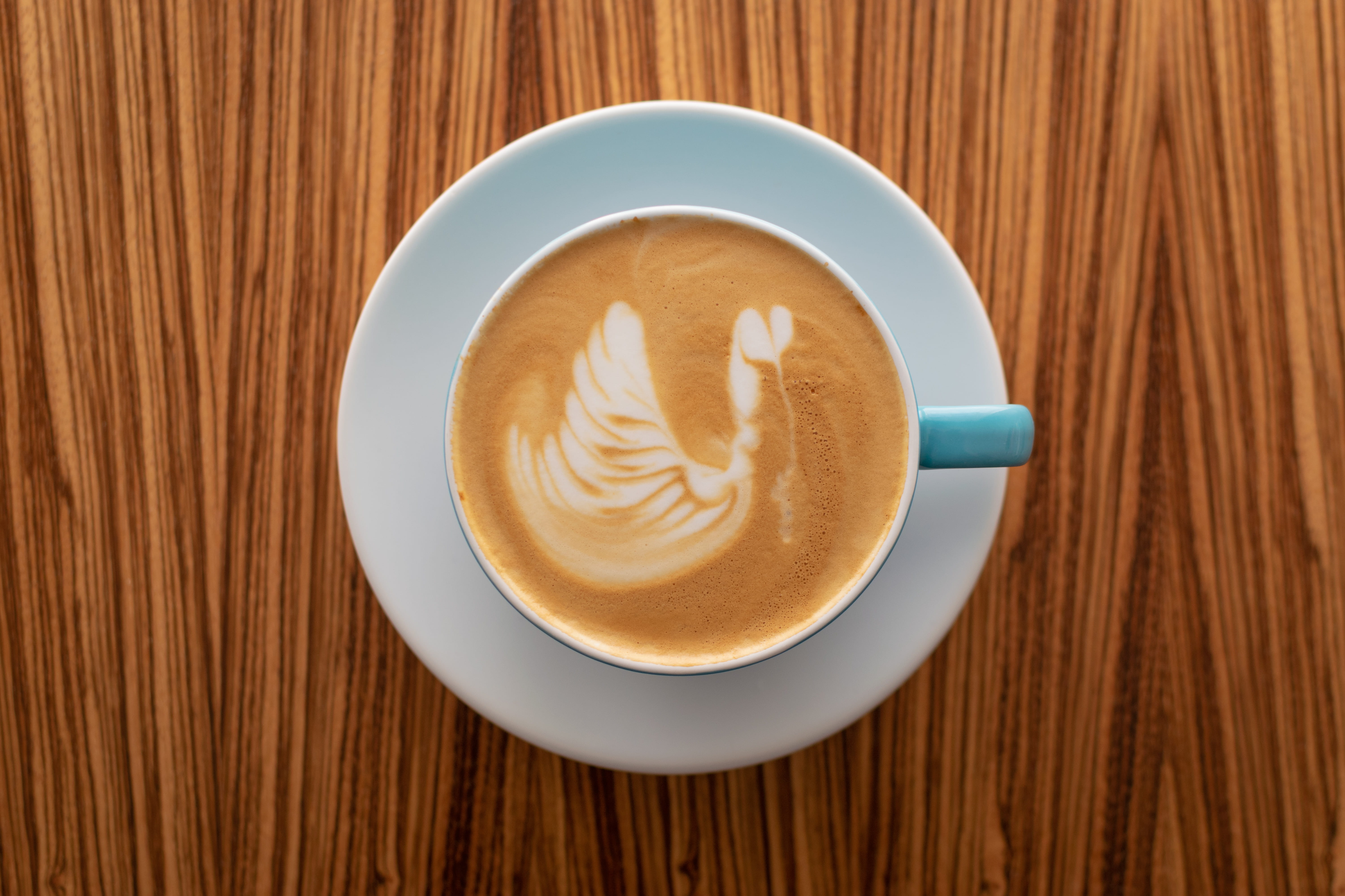 wood - material, drink, swan, froth art, coffee, hot drink, mug, 5K, breakfast, latte, directly above, wood grain, crockery, close-up, no people, cappuccino, HD Wallpaper