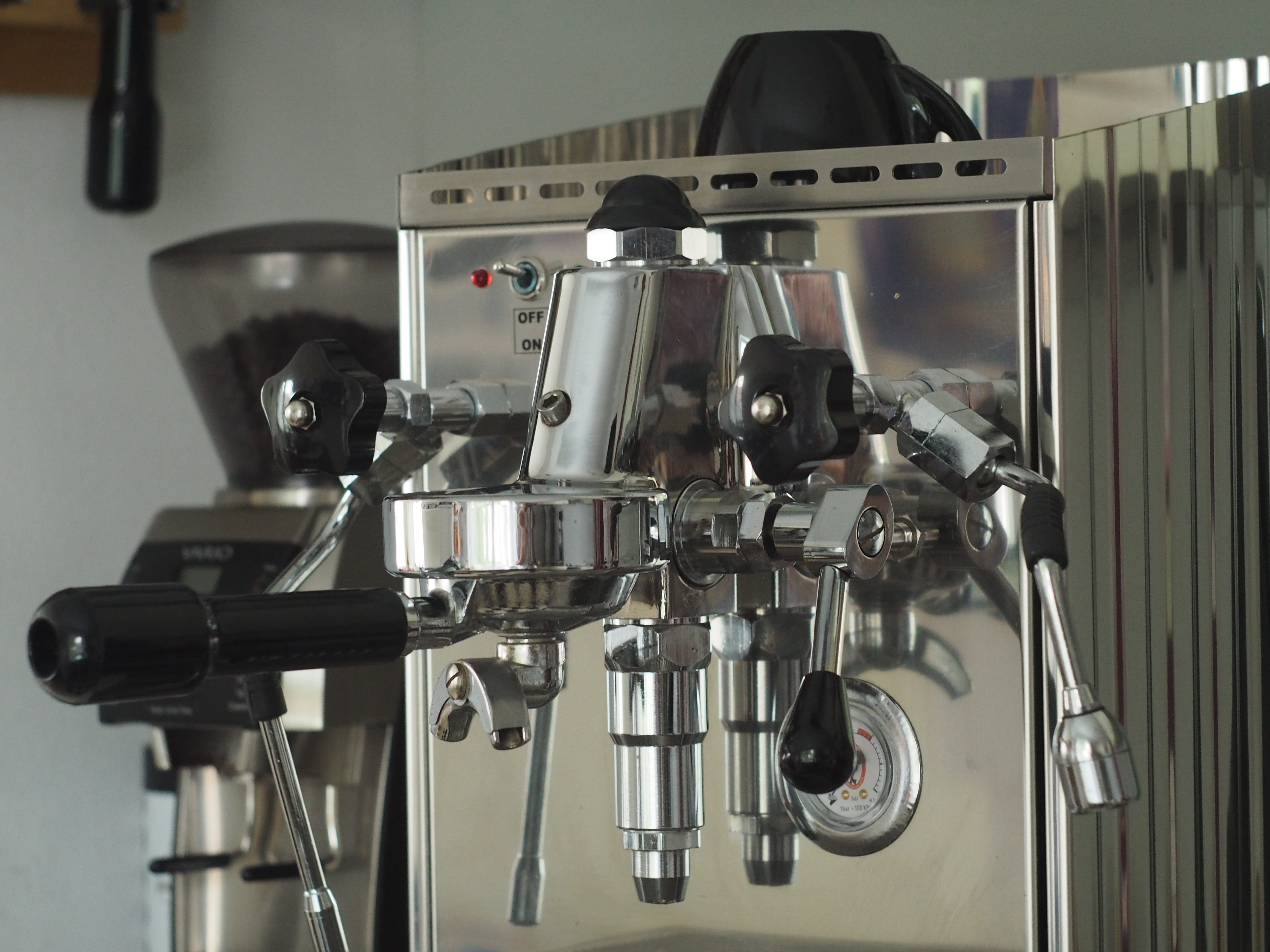 indoors, machine, food and drink, machinery, coffee lovers, steel, crema, delicious, breakfast, aroma, cafe, making, siebträgermaschine, preparing coffee, HD Wallpaper