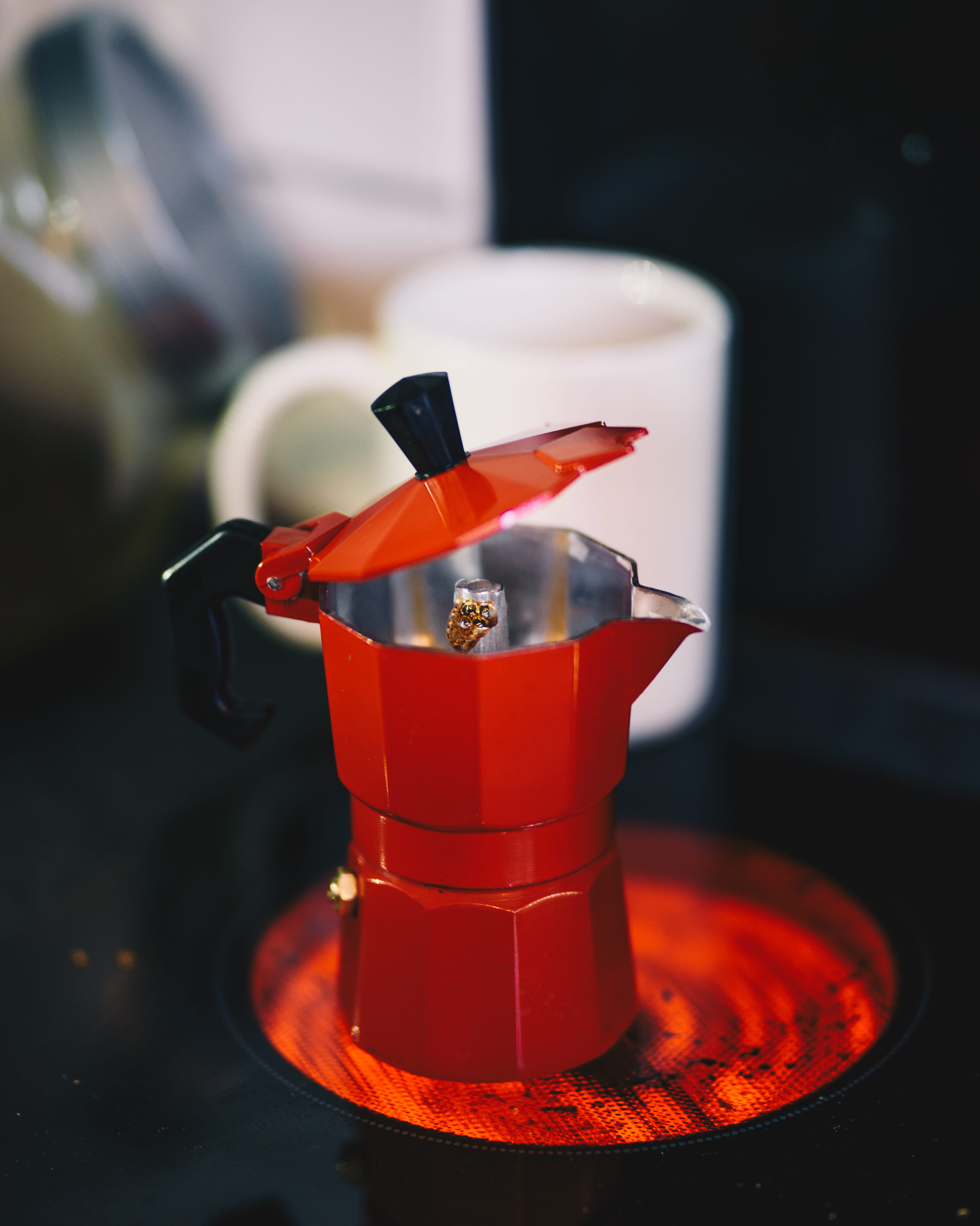 no people, drug, caffeine, freshness, refreshment, manual brew, food and drink, still life, container, 5K, pleasure, focus on foreground, coffee, routine, Phone HD Wallpaper
