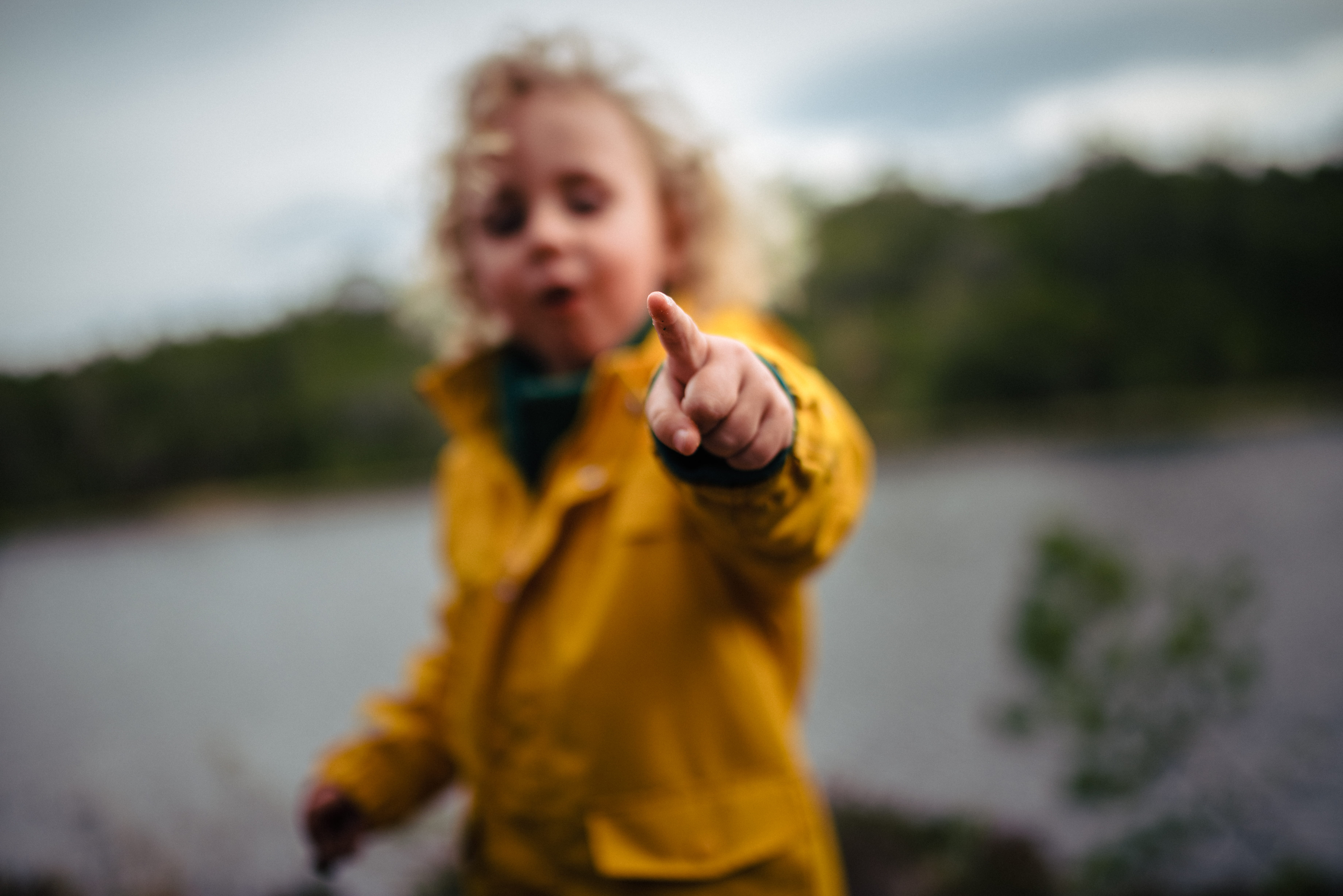 looking at camera, fun, wear, holding, water, 5K, kid, hair, adorable, nature, blond hair, standing, cute, outdoors, little, park, leisure, casual clothing, HD Wallpaper