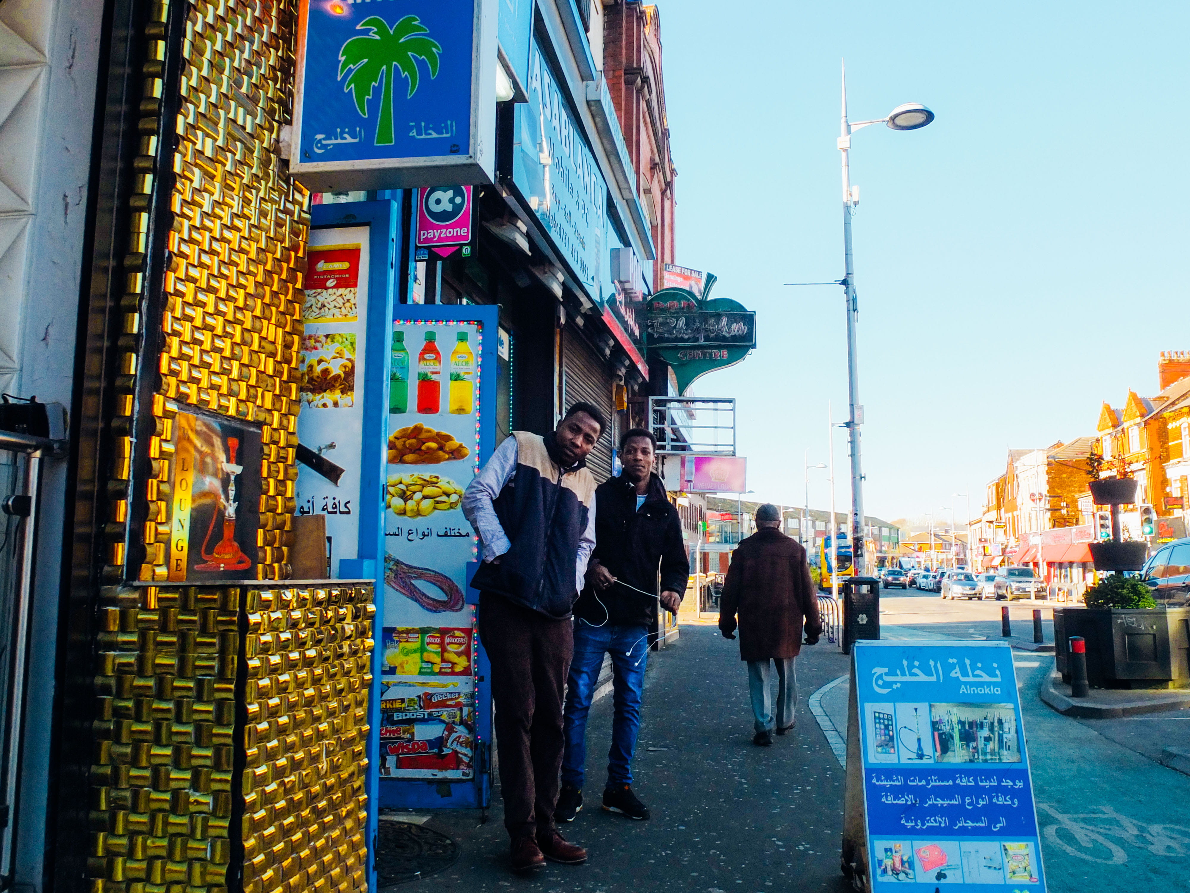 walking, united kingdom, leisure activity, full length, outdoors, people, built structure, wilmslow road, manchester, city, city life, rusholme, curry mile, HD Wallpaper