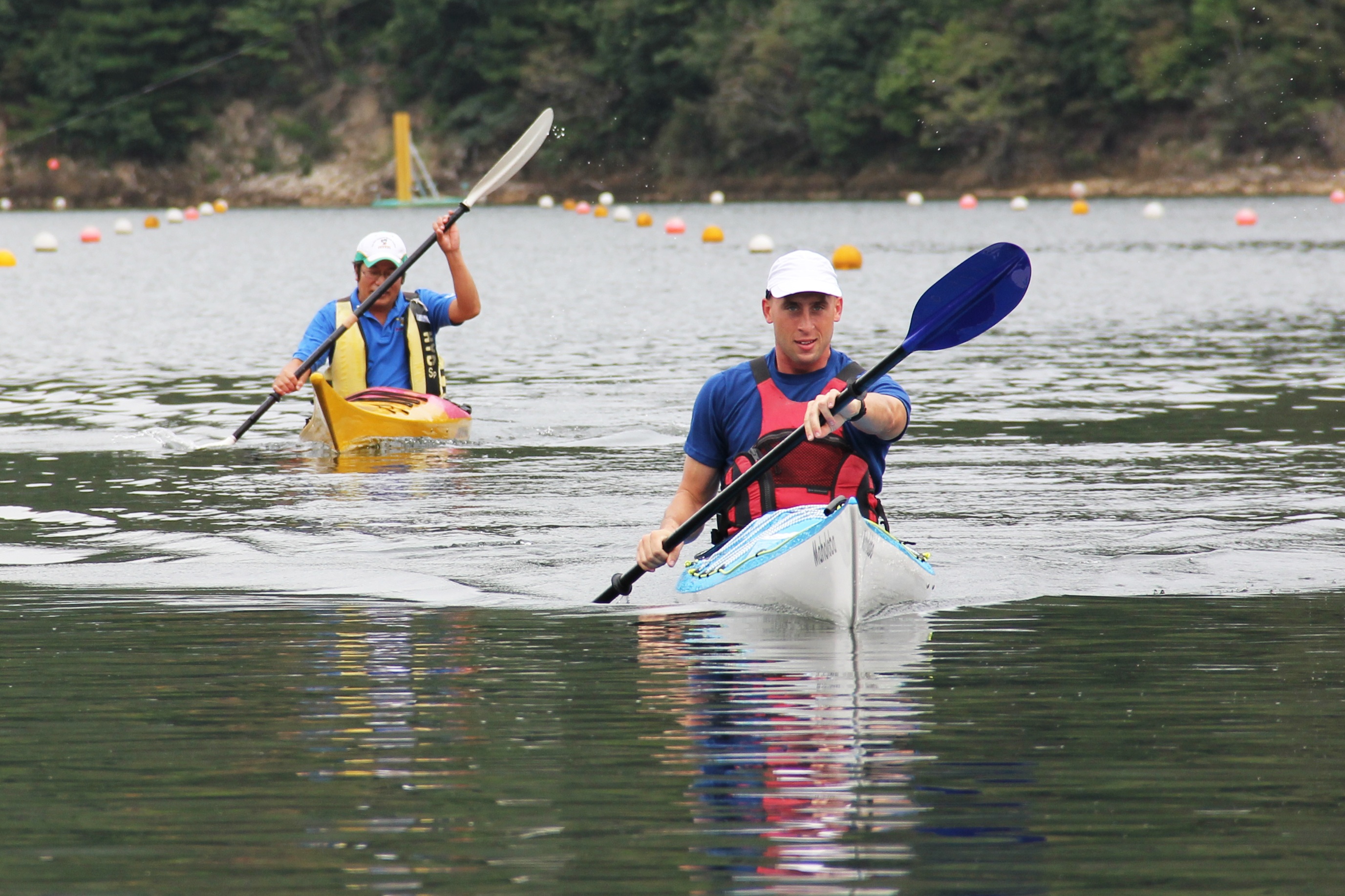adult, kayaker, oar, people, males, sport, outdoors, man, holding, water, boat, safety, nature, 2K, cardio, kayak, healthy, paddle, activity, competition, HD Wallpaper