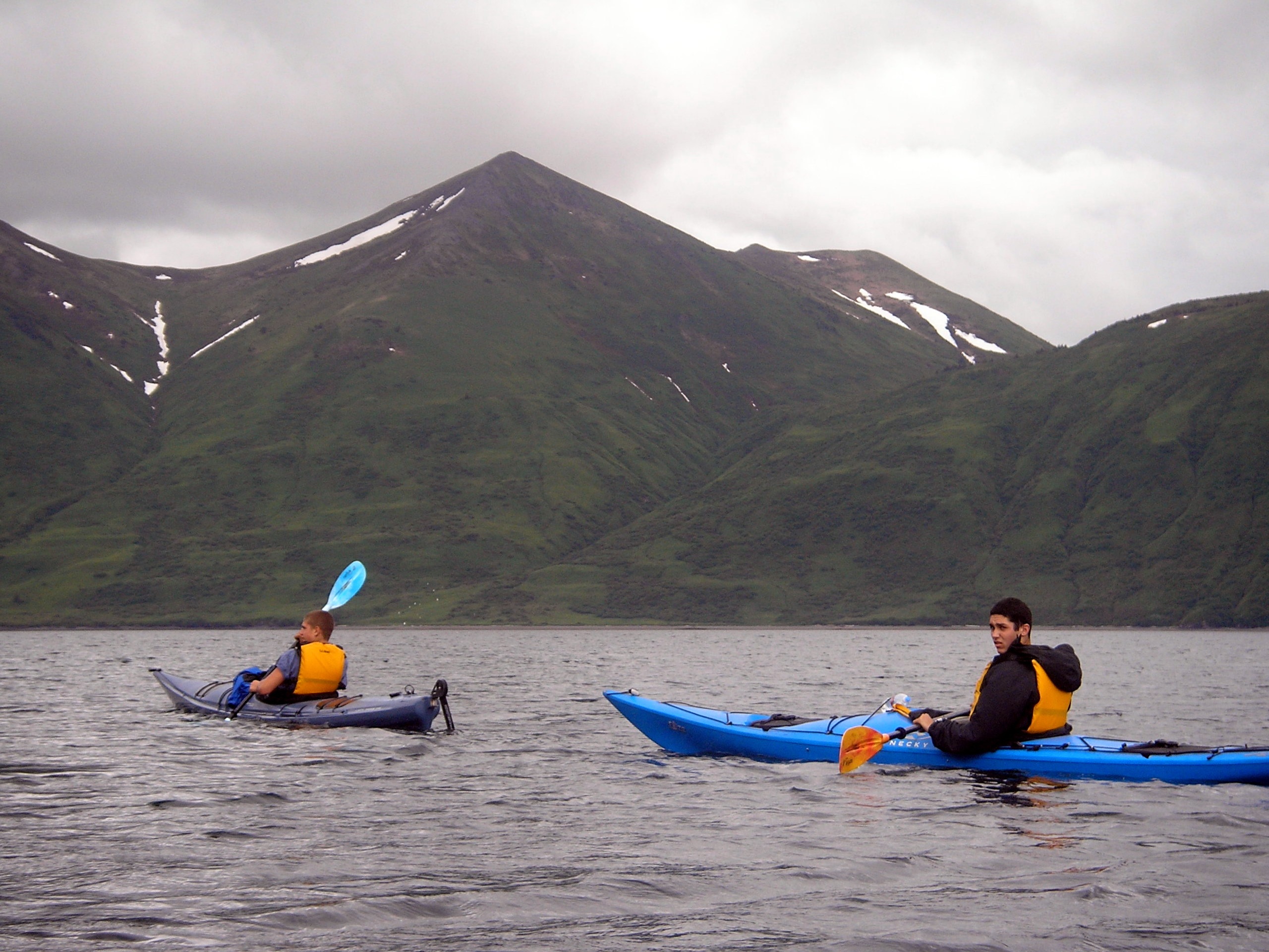 people, adventure, oar, mountain range, nature, boat, paddle, transportation, healthy, kayakers, 2K, recreation, water sports, real people, paddling, water, HD Wallpaper