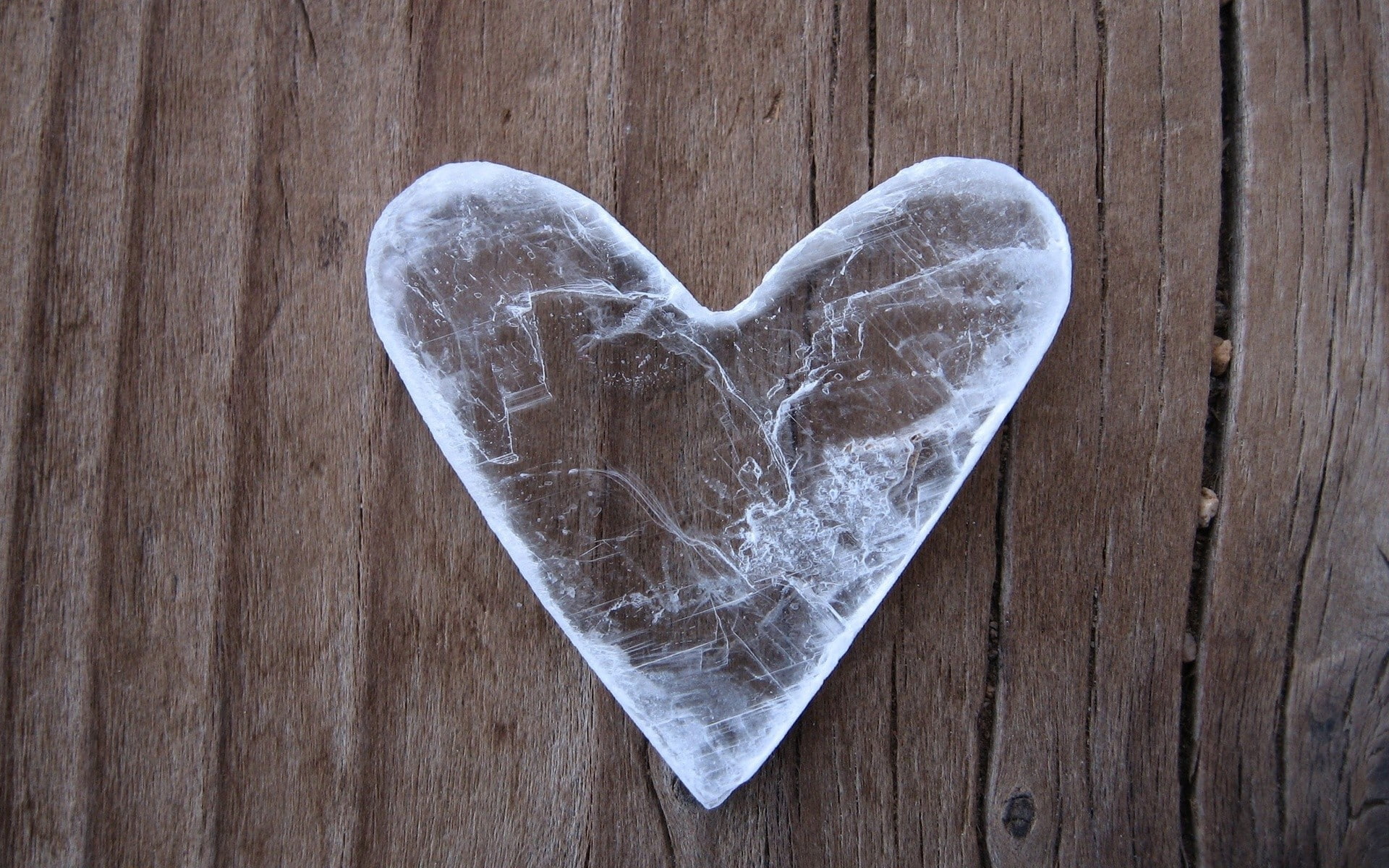 1080P, shaped, love/hate, wood, decor, hd, ice, glass, heart, HD Wallpaper