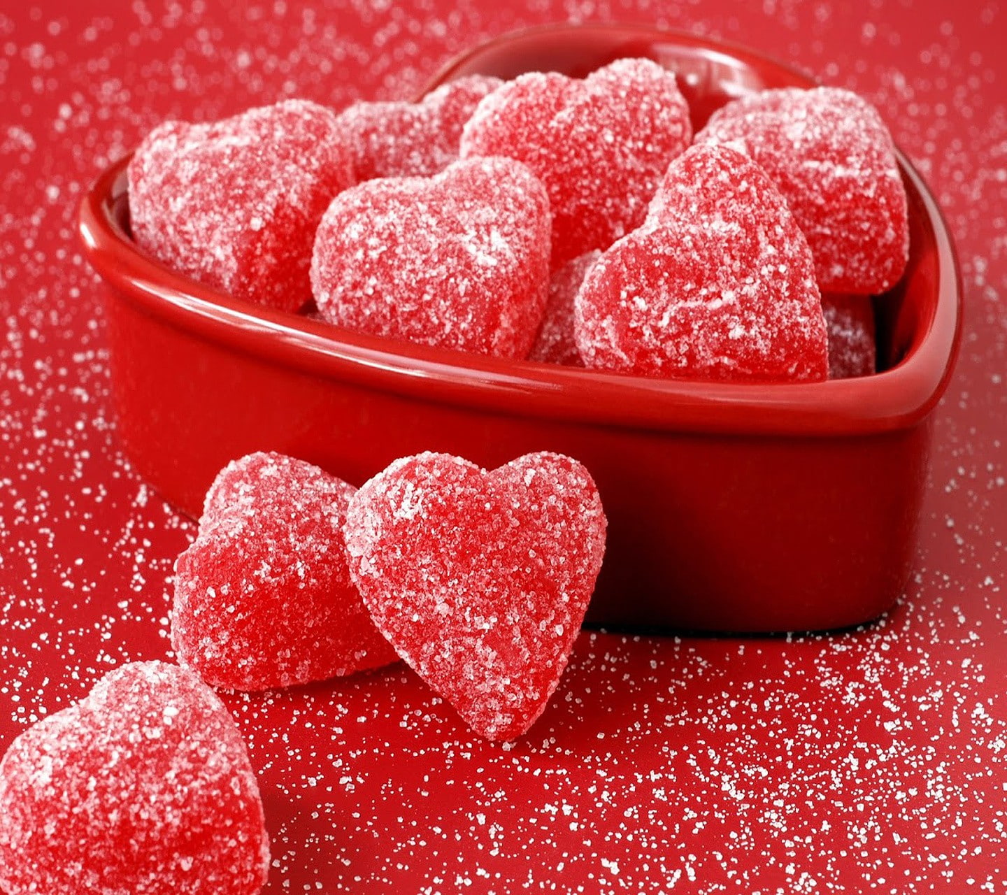 sugar, powdered sugar, sweet, valentines day - holiday, heart shape, indoors, indulgence, red, no people, candy, 720P, temptation, abstract, food and drink, HD Wallpaper