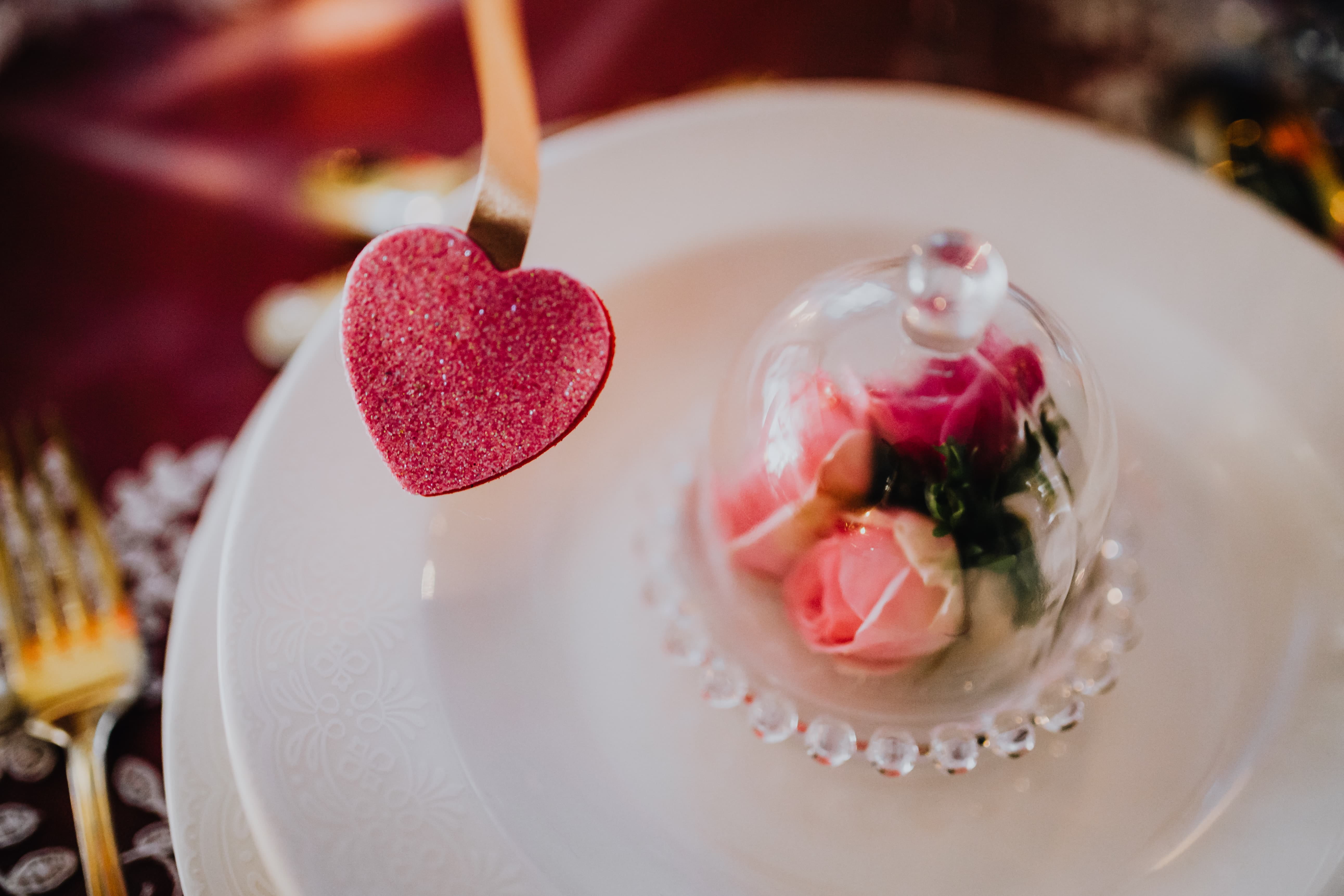 decoration, amp, valentines day - holiday, red, indoors, temptation, table, together, dessert, sweet, february, healthy eating, dinner, love, focus on foreground, HD Wallpaper