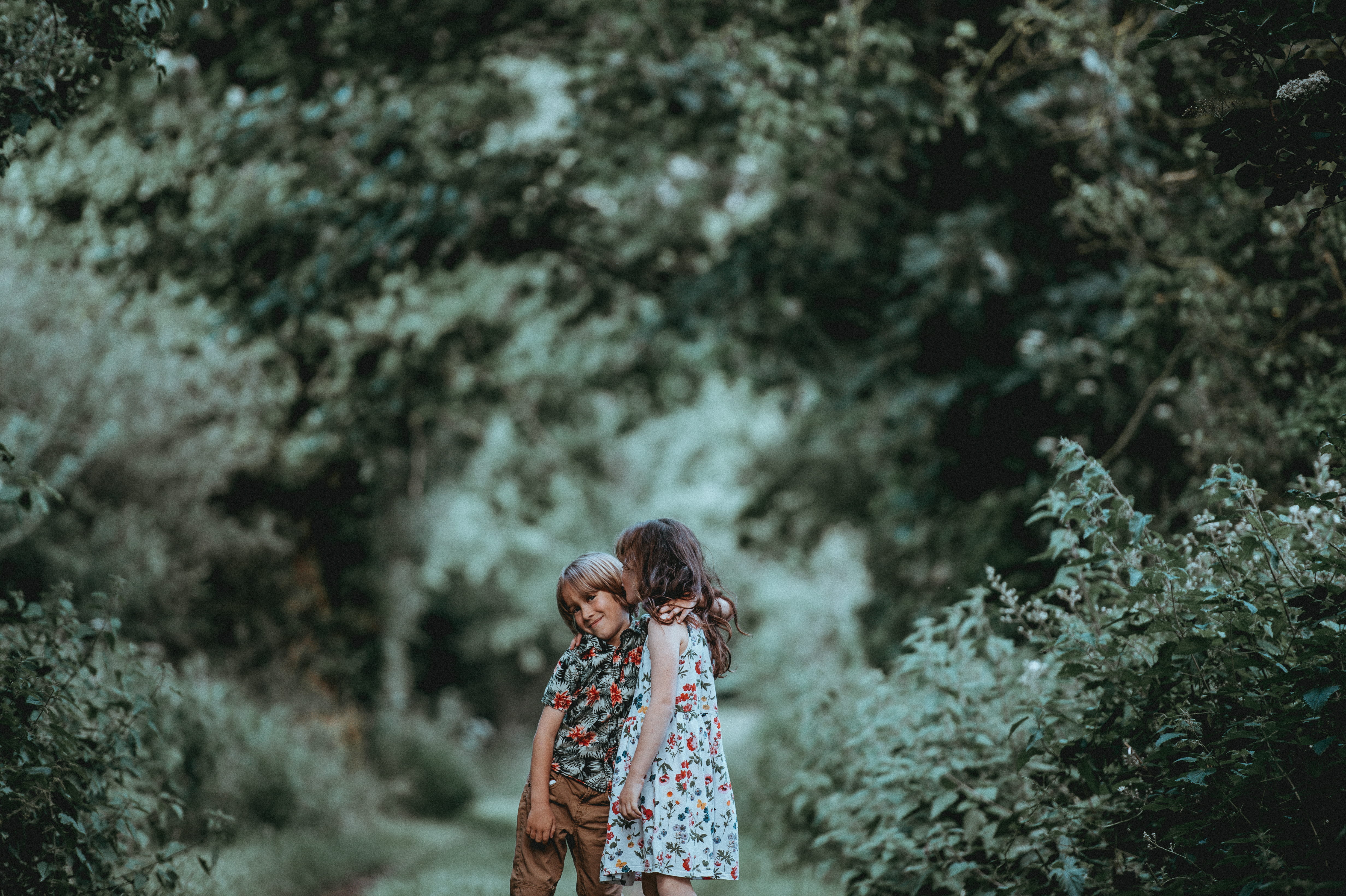 real people, Siblings, ethnicity, two People, sibling, color Image, image Type, image Technique, girl, walking, smiling, adult, lifestyles, heterosexual Couple, HD Wallpaper