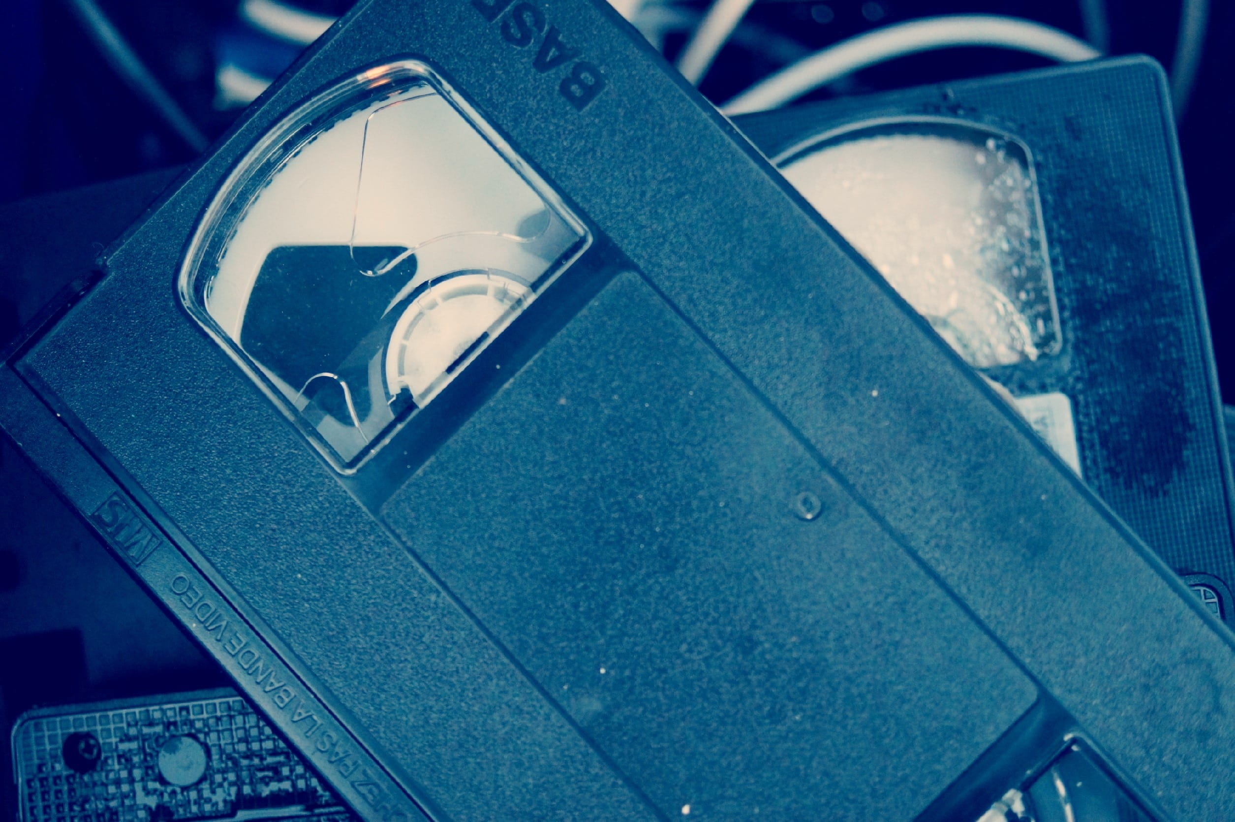 close-up, metal, high angle view, Vhs, 1080P, old-fashioned, car, mode of transportation, old, machine part, single object, blue, Video Cassette, retired, HD Wallpaper