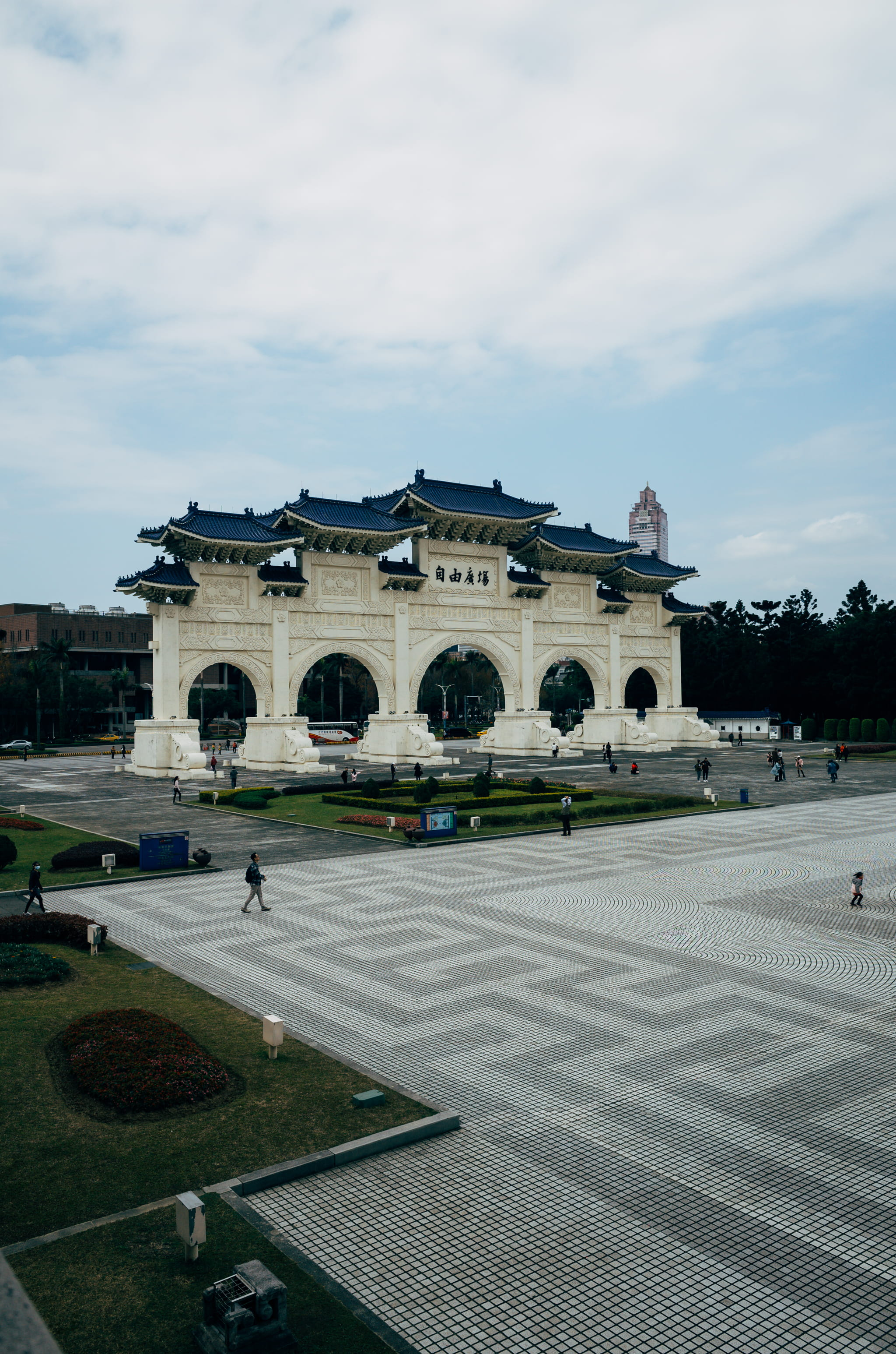 cloud - sky, tourism, courtyard, outdoors, taiwan, travel destinations, dom gate, plant, street, built structure, taipei, architecture, building exterior, Phone HD Wallpaper