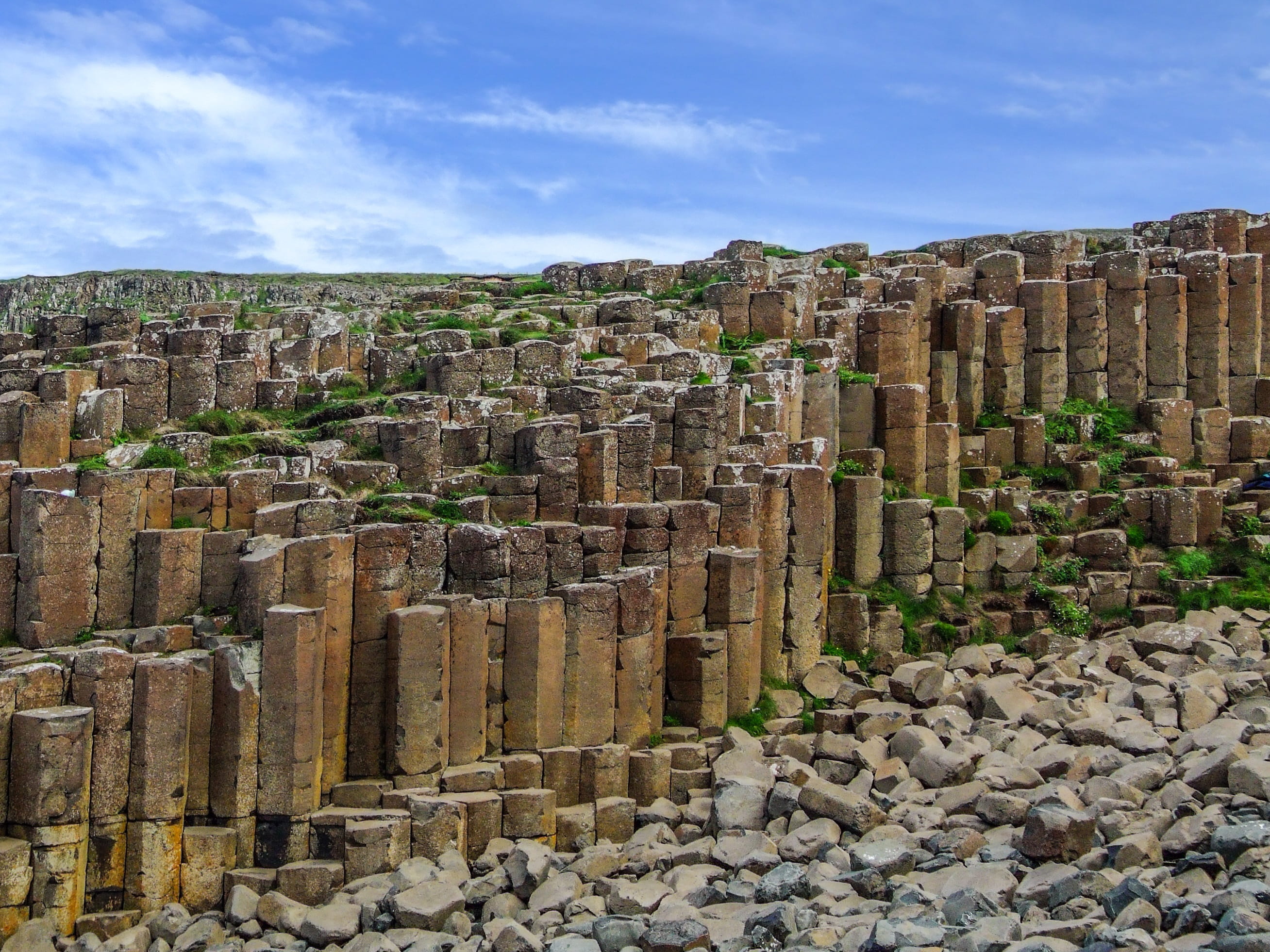 northern ireland, uk, destination, built structure, nature, architectural column, antrim, column, attraction, vacation, coastal, archaeology, the past, HD Wallpaper