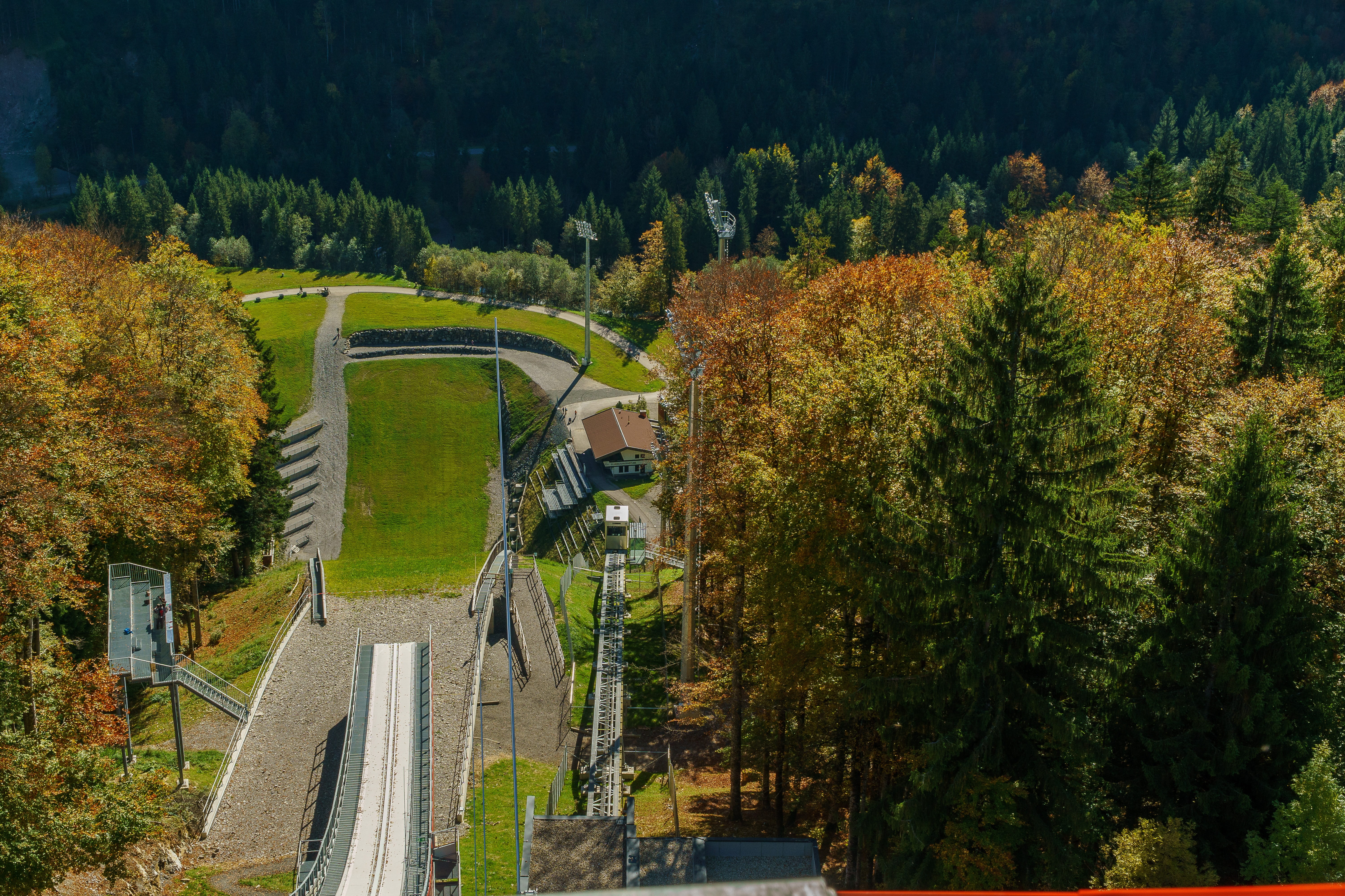 alpine, heini klopfer ski flying hill, forest, high angle view, transportation, tranquil scene, ski, no people, hill, green color, landscape, autumn collection, HD Wallpaper