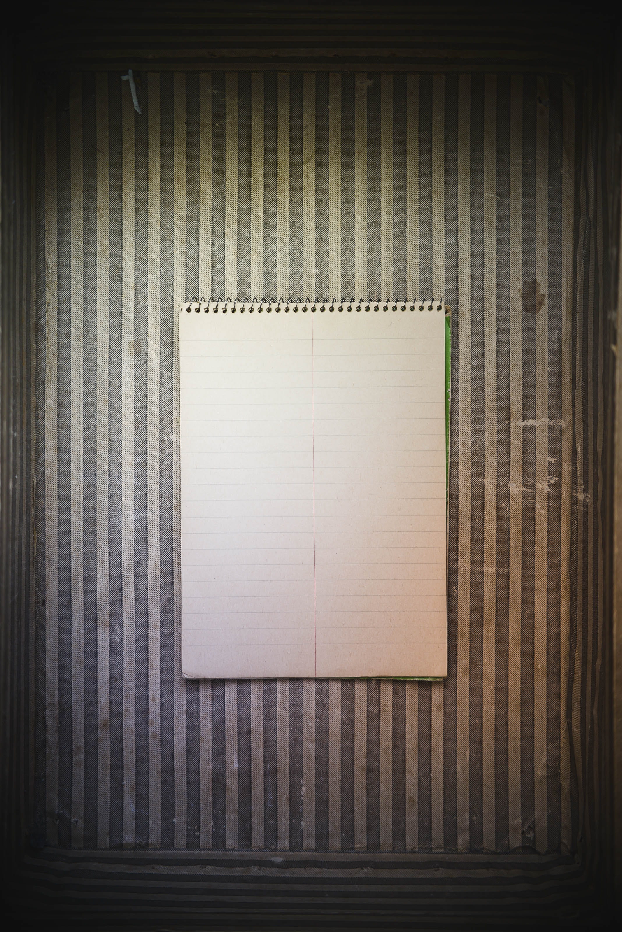 striped, design, communication, wood - material, backgrounds, text, scratchpad, copy space, vintage, notebook, indoors, pattern, directly above, shape, Phone HD Wallpaper